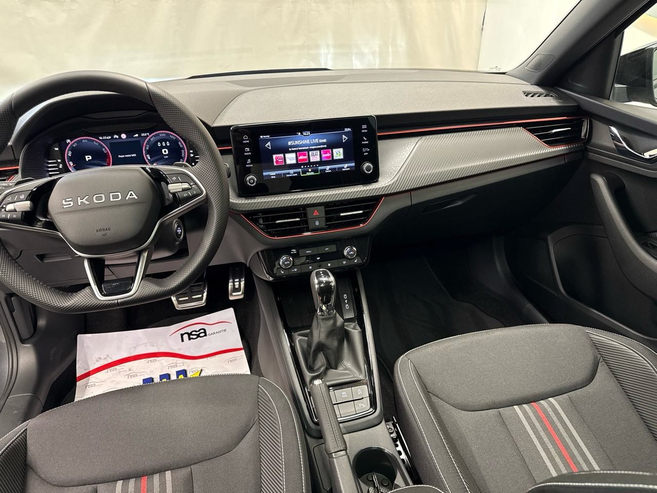SKODA Kamiq 1.5 TSI ACT Monte Carlo DSG-image-5