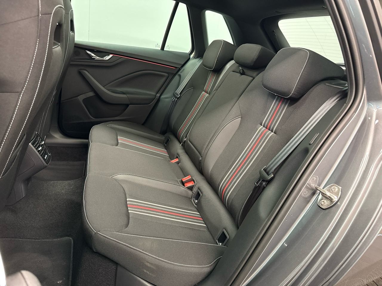 SKODA Kamiq 1.5 TSI ACT Monte Carlo DSG-image-12