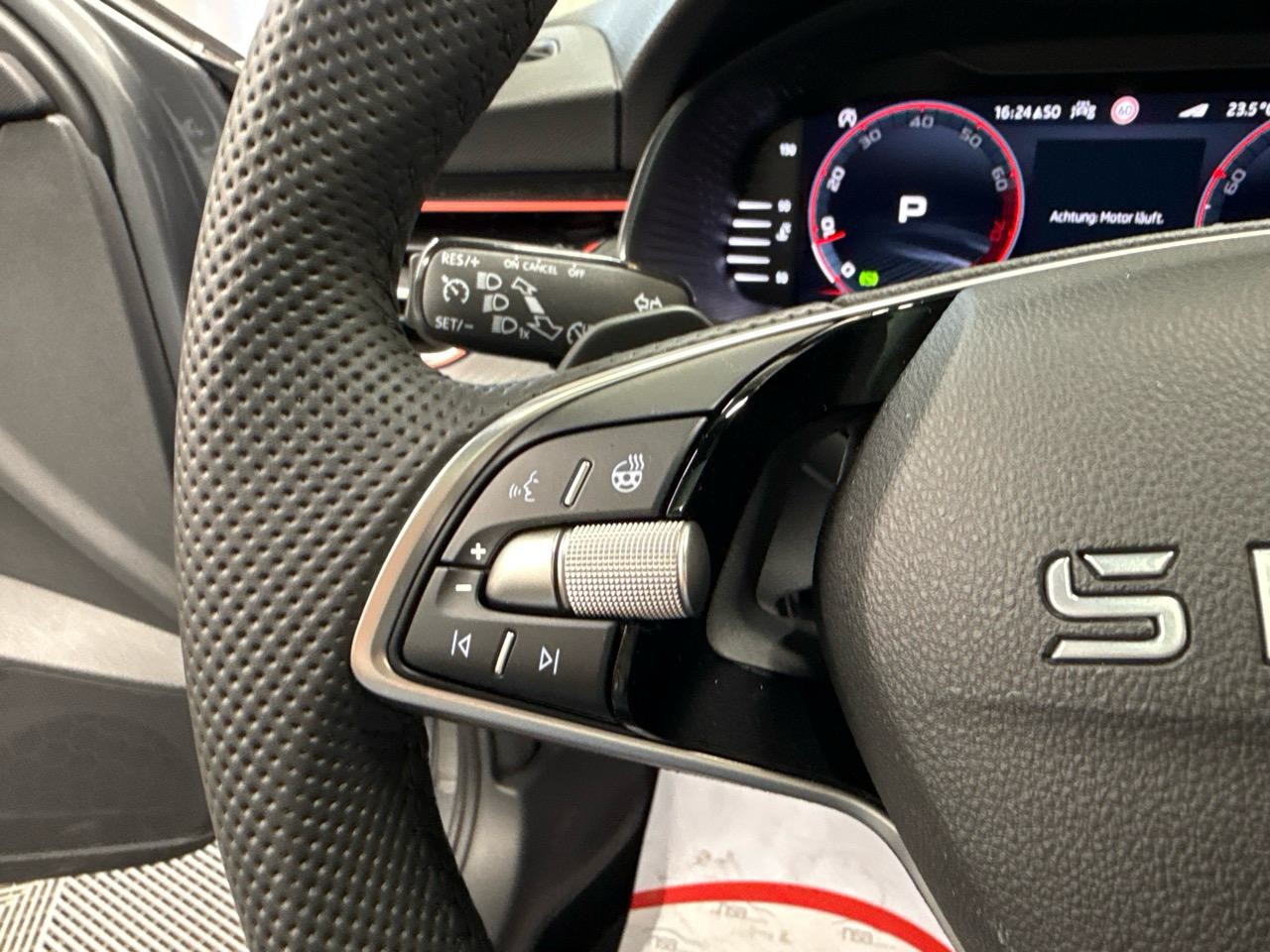 SKODA Kamiq 1.5 TSI ACT Monte Carlo DSG-image-9