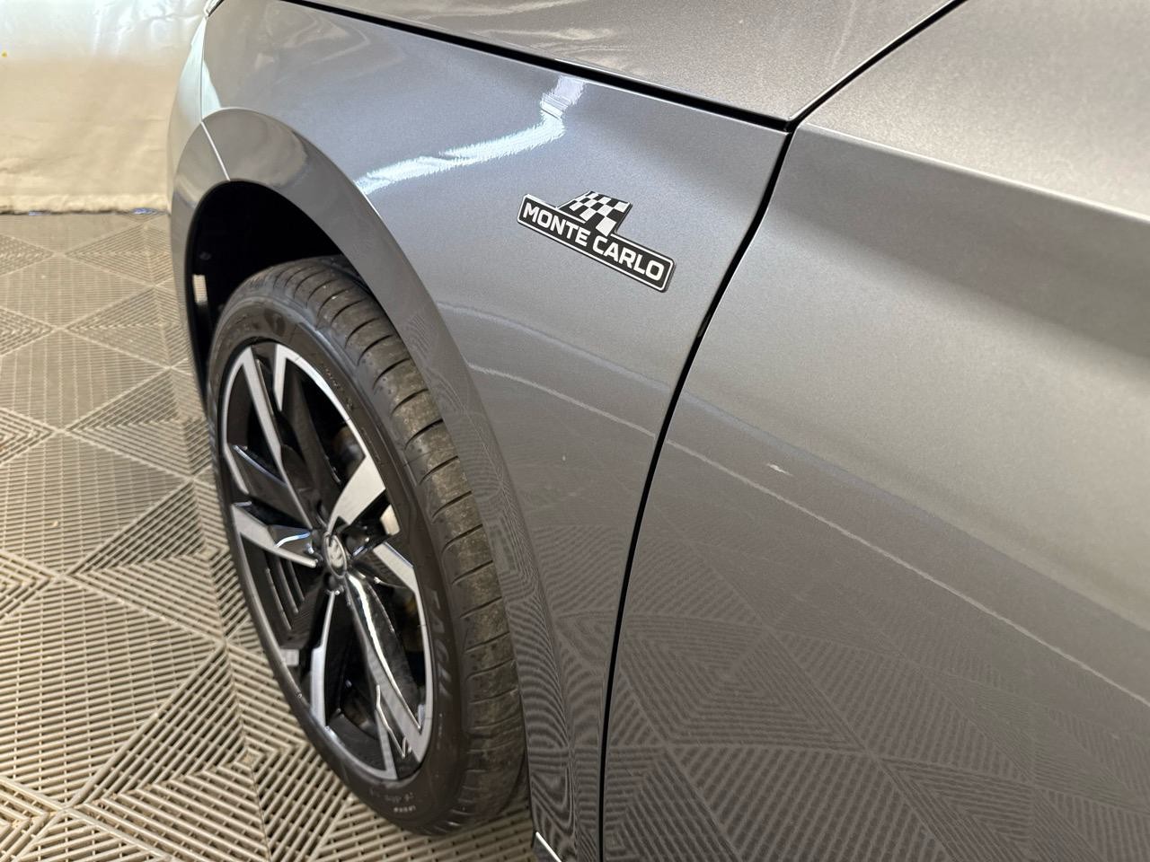 SKODA Kamiq 1.5 TSI ACT Monte Carlo DSG-image-17