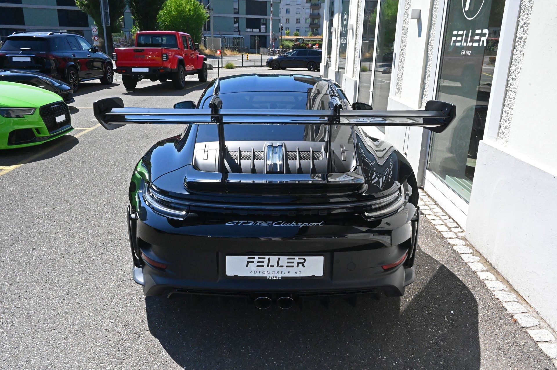 PORSCHE 911 GT3 RS-image-9