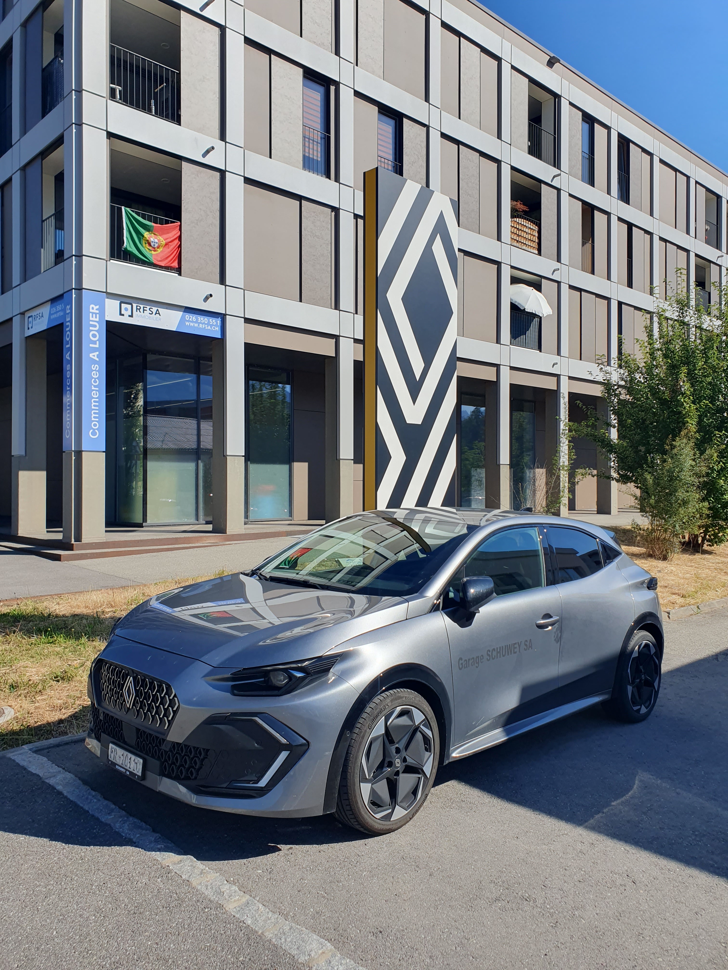 Car photo
