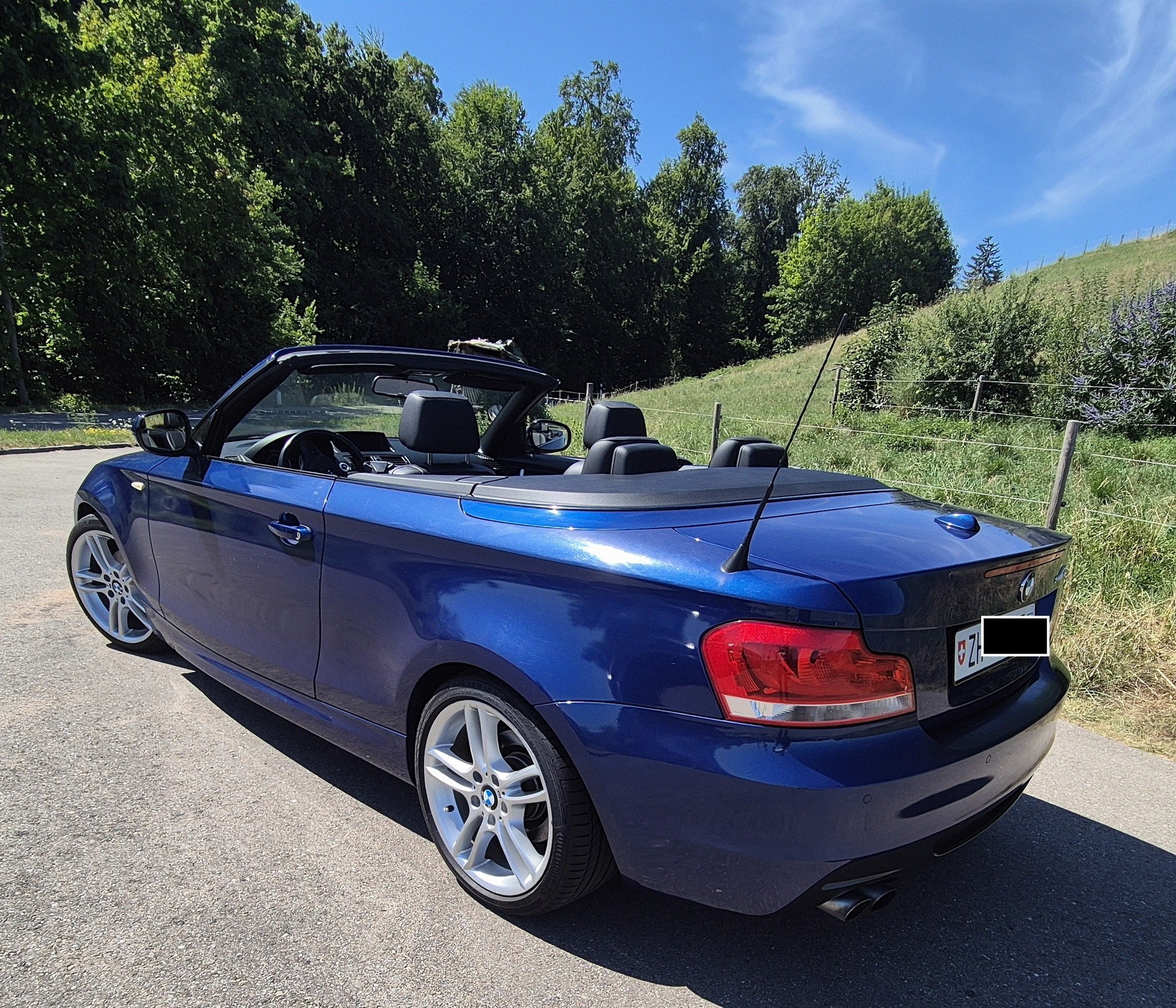 BMW 125i-image-4