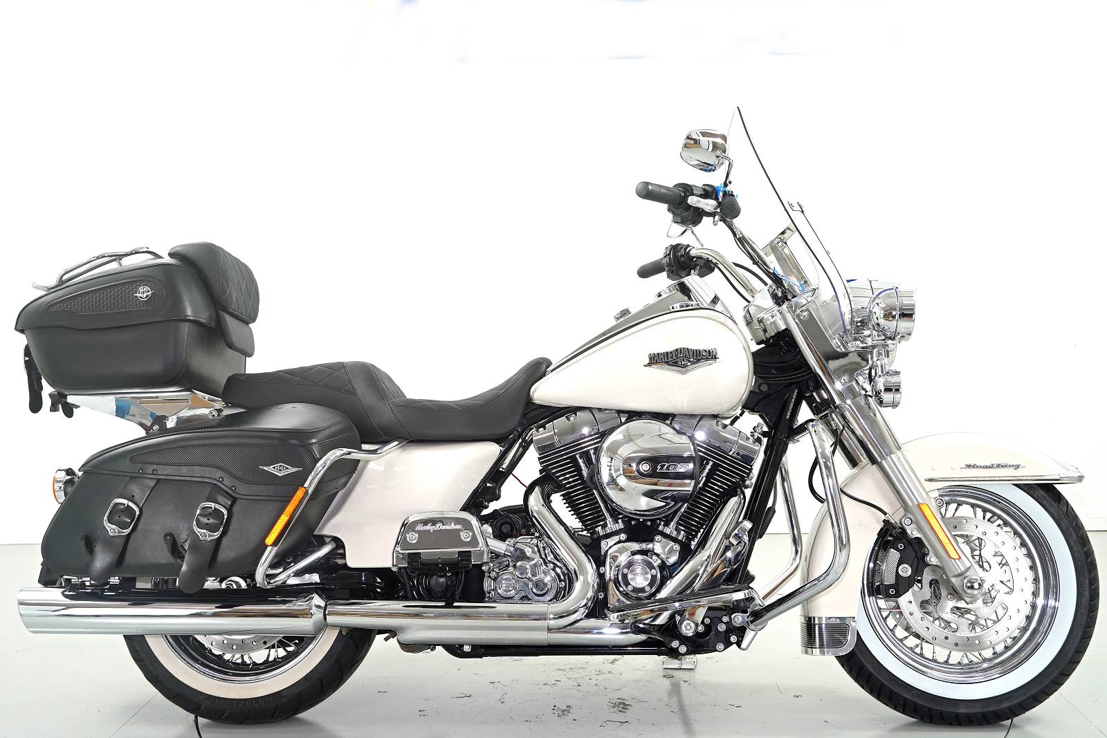 HARLEY-DAVIDSON FLHRC 1690 Road King-showroom-element-3