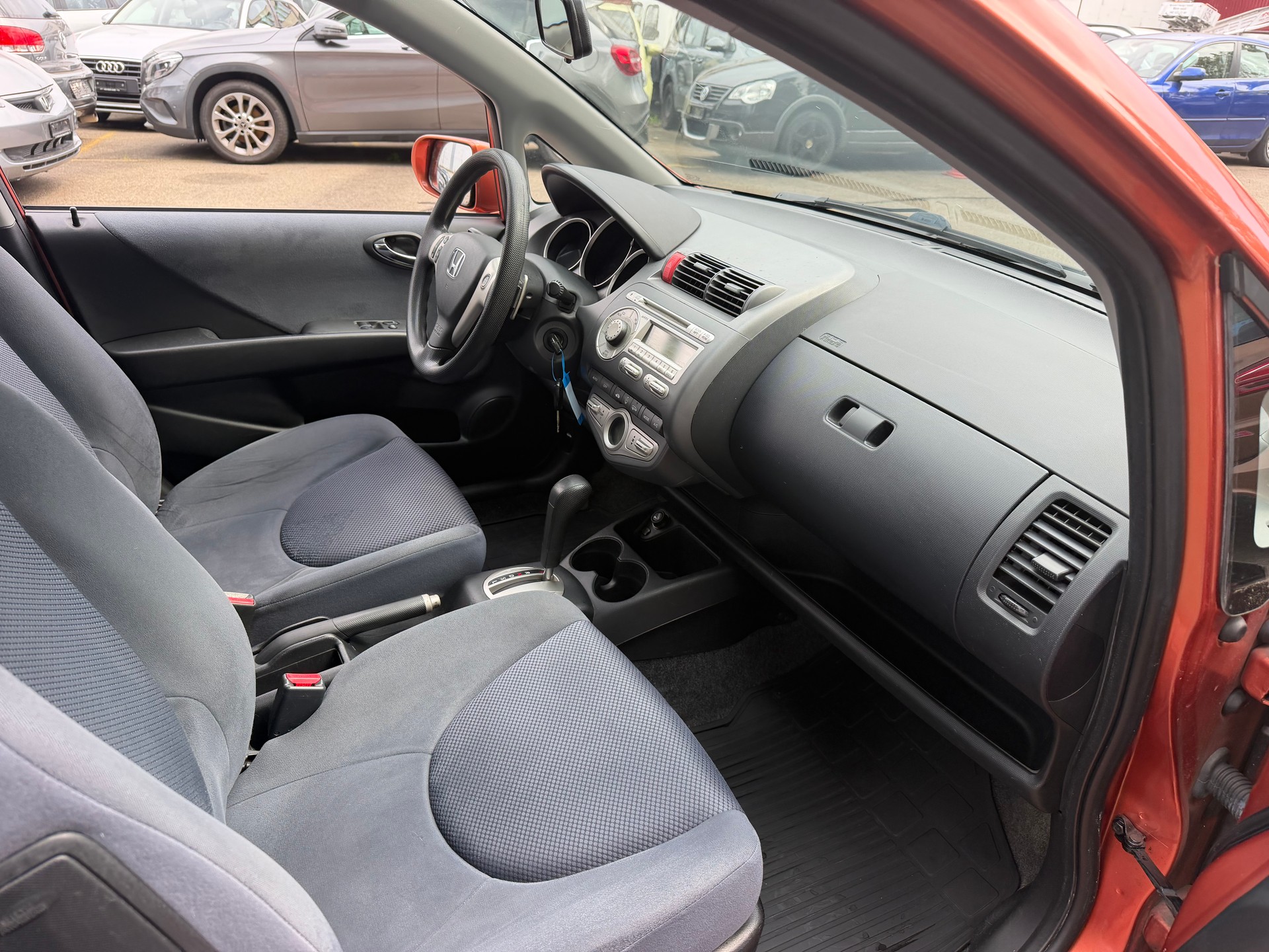 HONDA Jazz 1.4i LS Formula 1 CVT-image-10