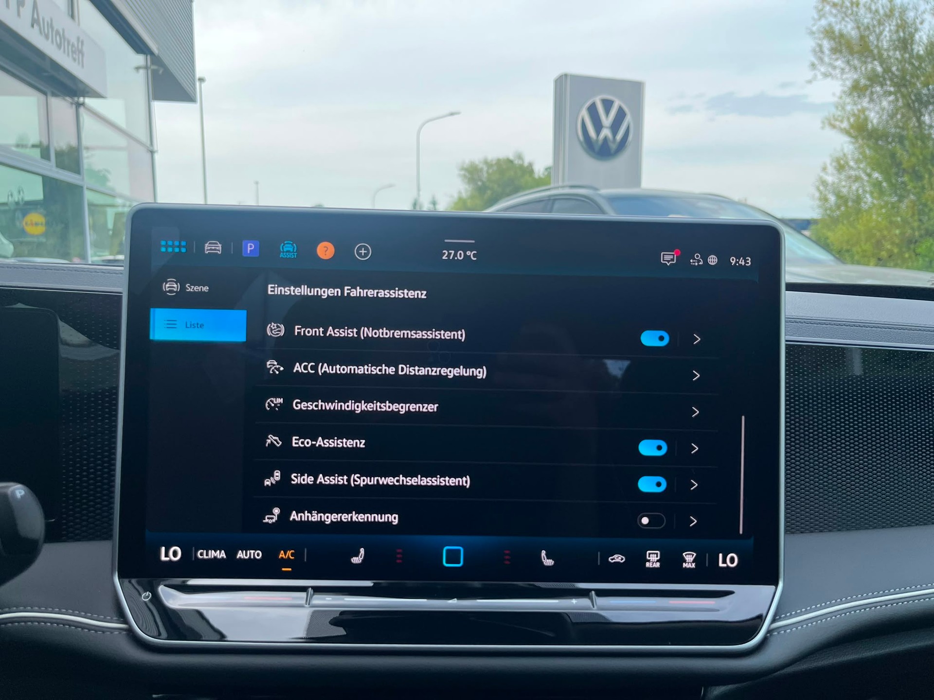 VW Passat Variant 2.0 TDI evo Business 4 Motion DSG-image-8