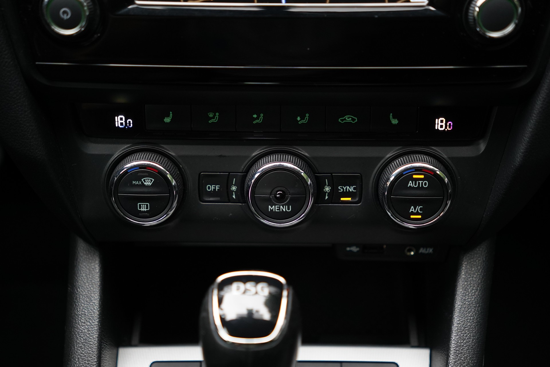 SKODA Octavia Combi 1.4 TSI G-tec Ambition CNG DSG-image-26