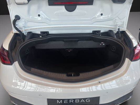 MERCEDES-BENZ CLE 200 Cabrio 4M-image-10