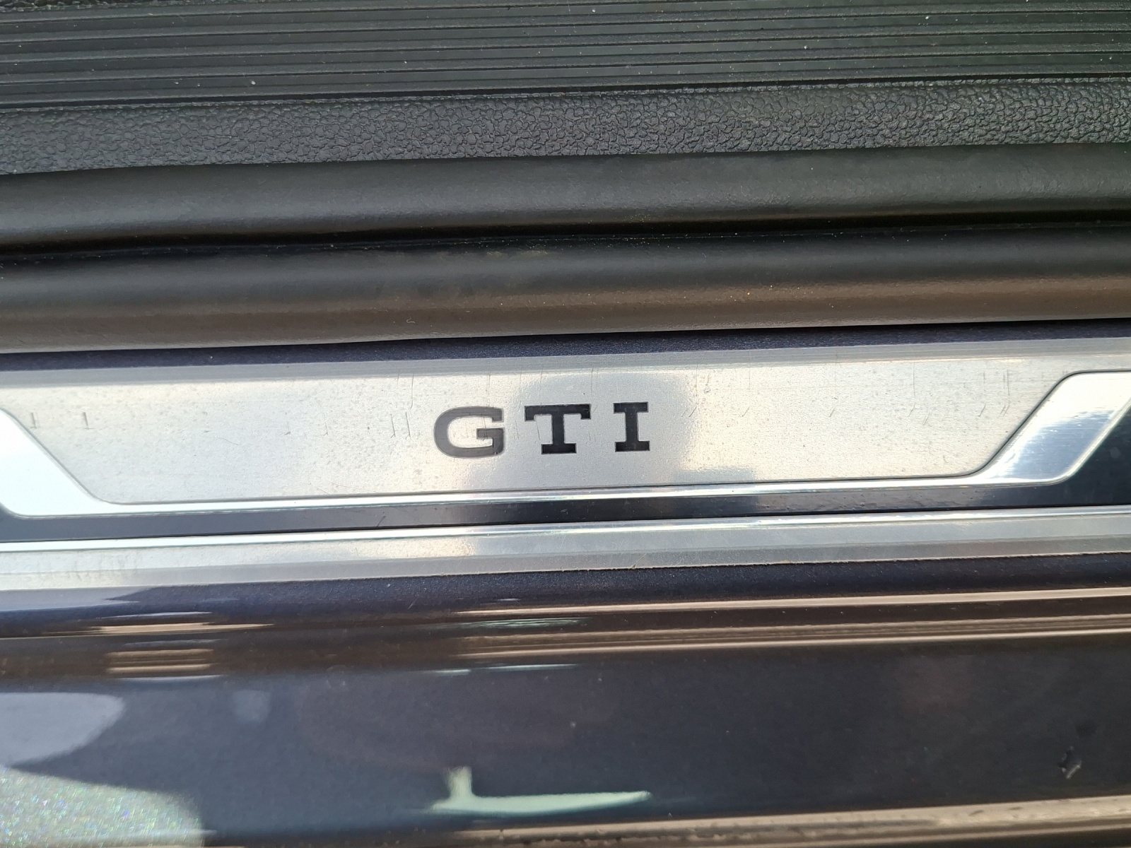 VW Polo 2.0 TSI GTI DSG-image-15