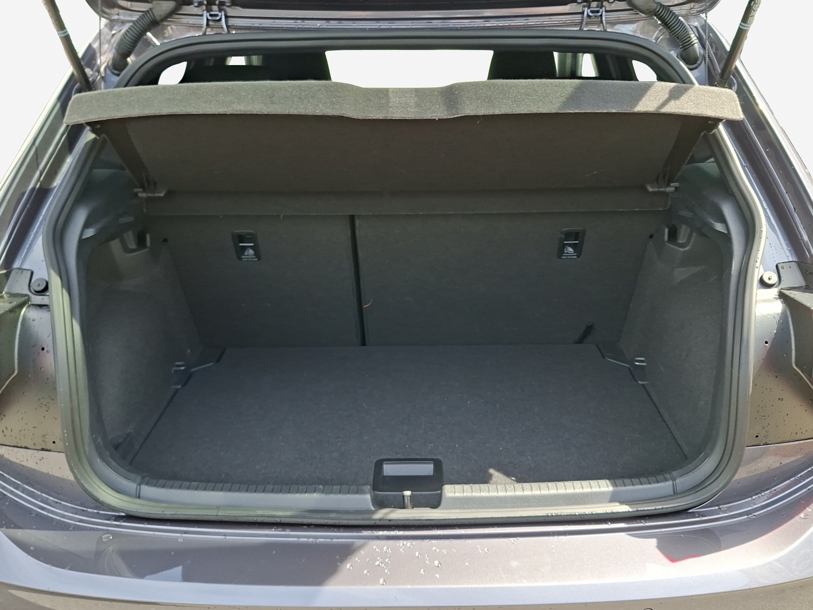VW Polo 2.0 TSI GTI DSG-image-12