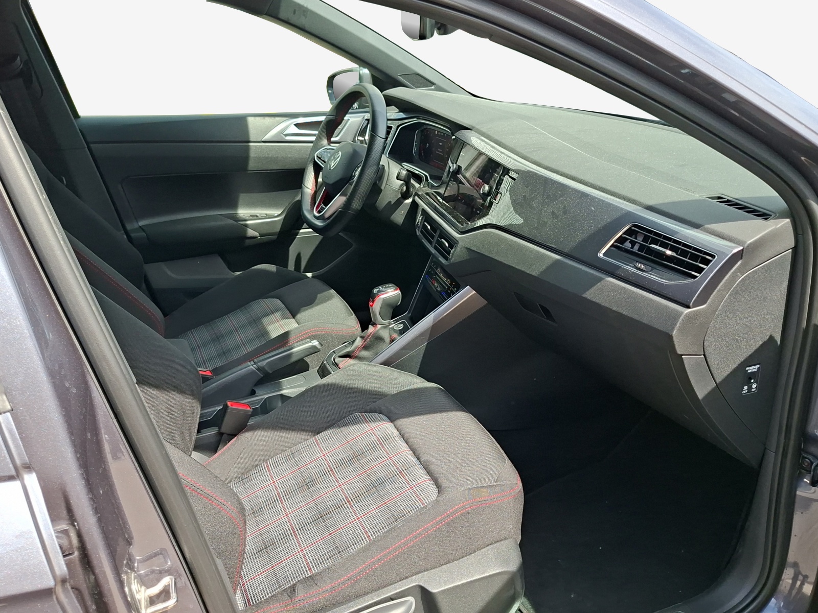 VW Polo 2.0 TSI GTI DSG-image-14