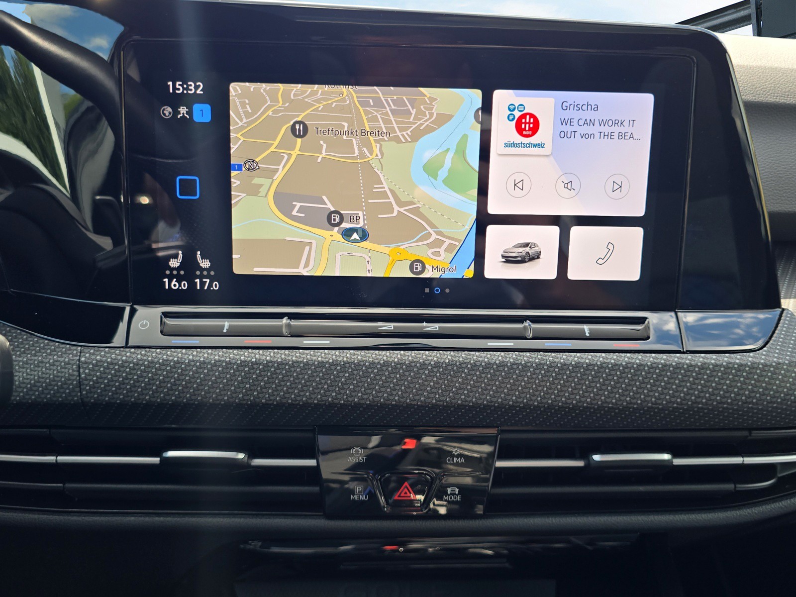 VW Golf 2.0 TSI R DSG 4Motion-image-12