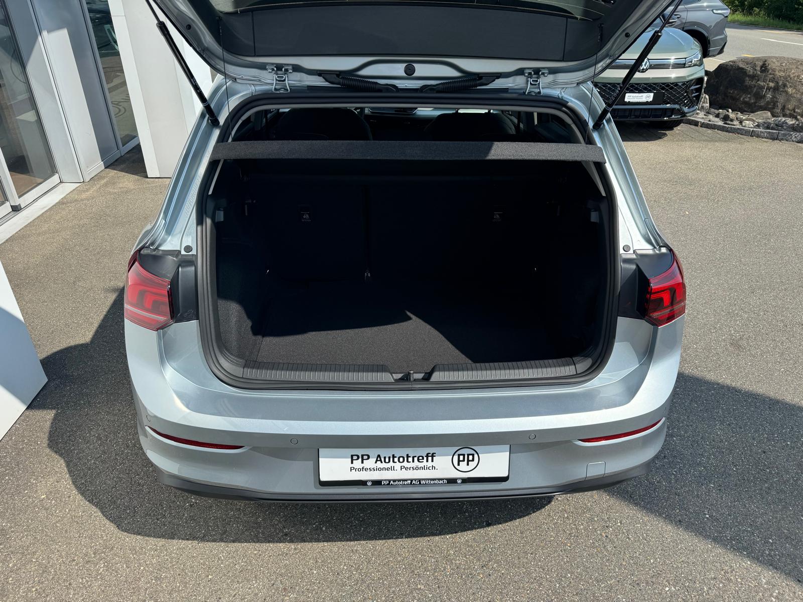 VW Golf 1.5 e TSI mHEV Value DSG-image-4
