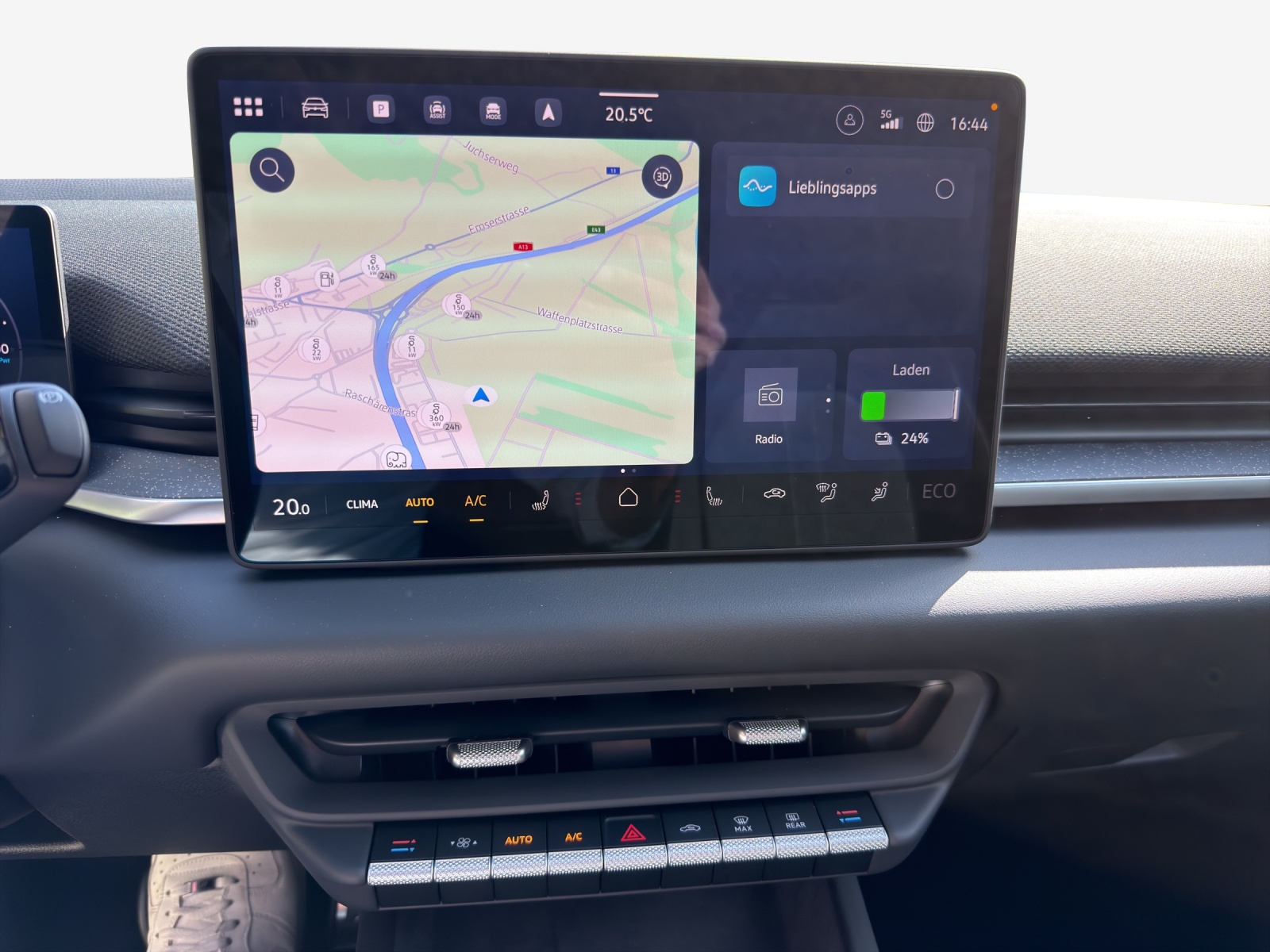 VW ID.3 Neo 79 kWh 231 PS Style-image-10