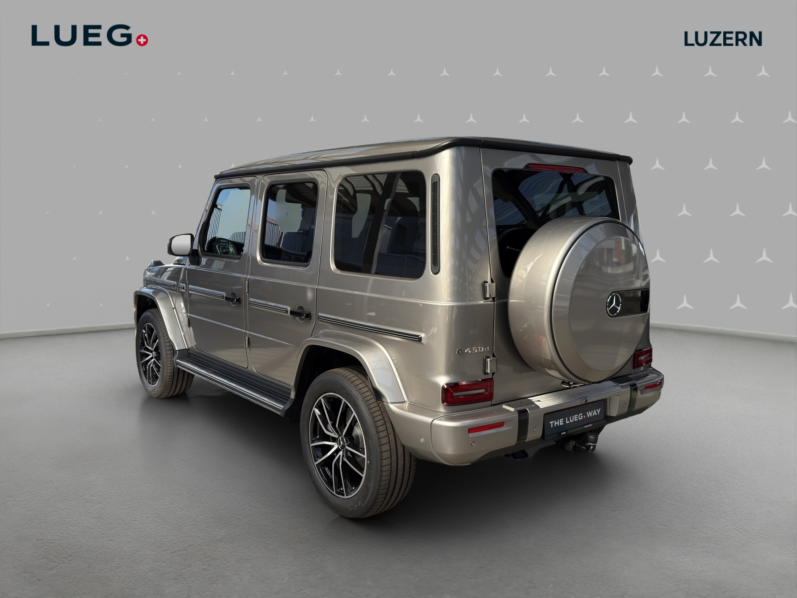 MERCEDES-BENZ G 450d 9G-Tronic-image-2