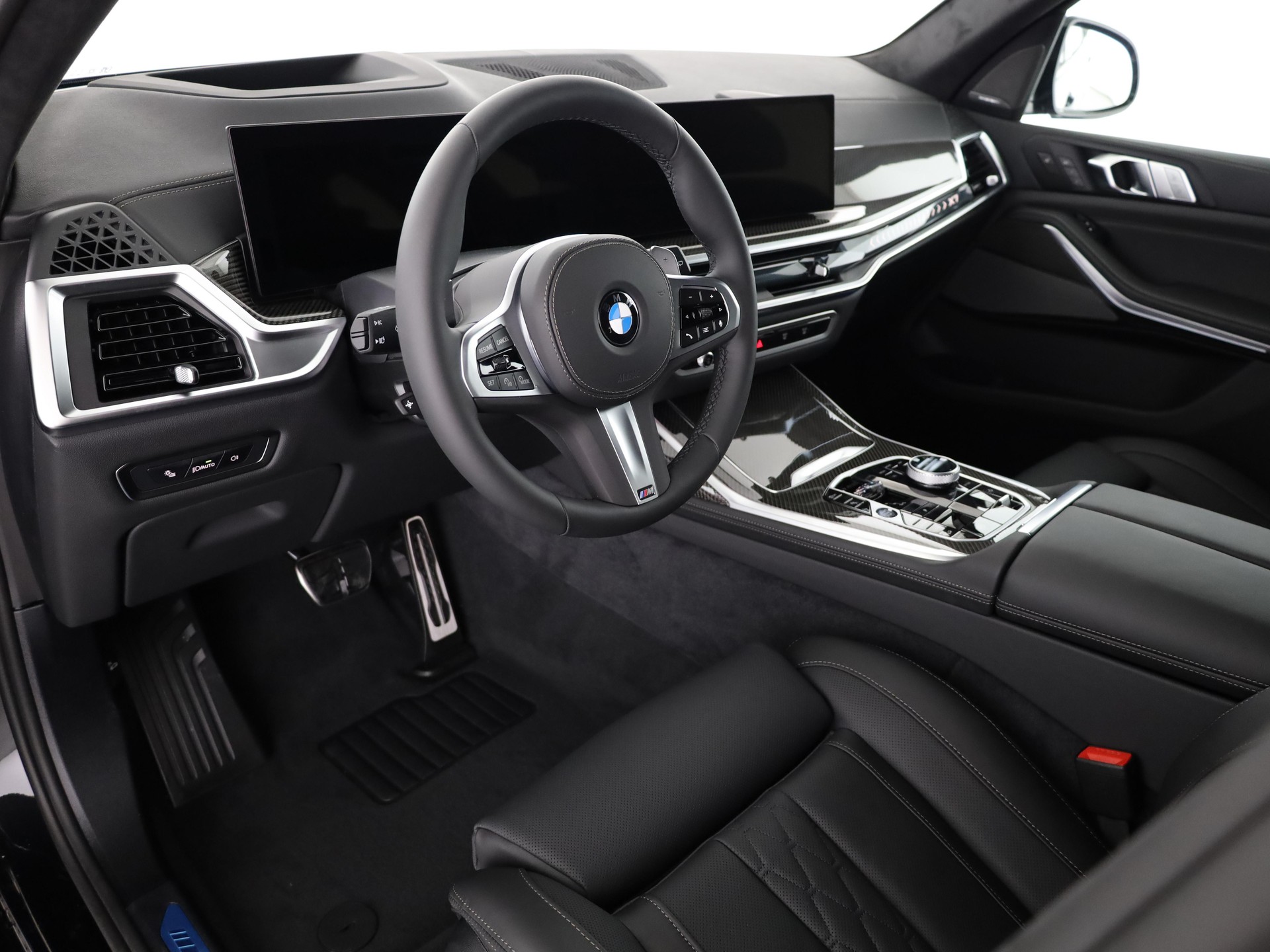BMW X7 40i xDrive SAG-image-9