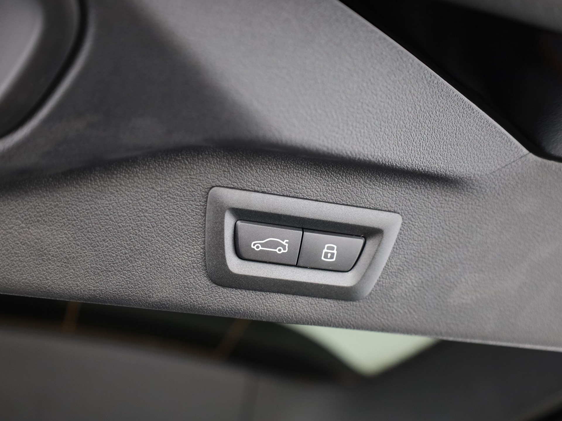 BMW X7 40i xDrive SAG-image-7