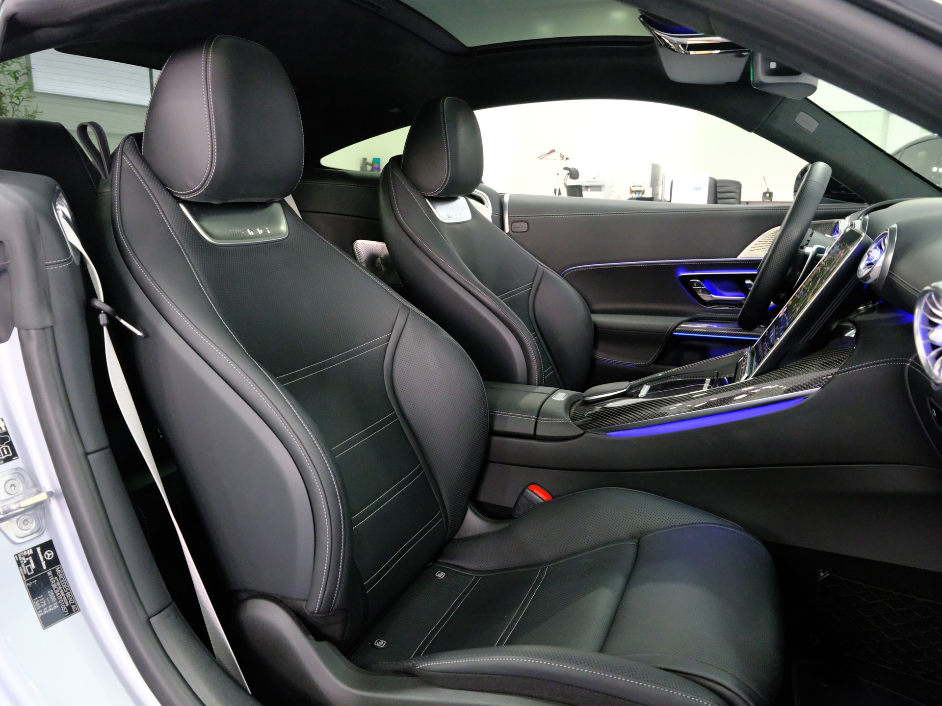MERCEDES-BENZ AMG GT 63 SE Performance 4Matic+ Executive Edition-image-13