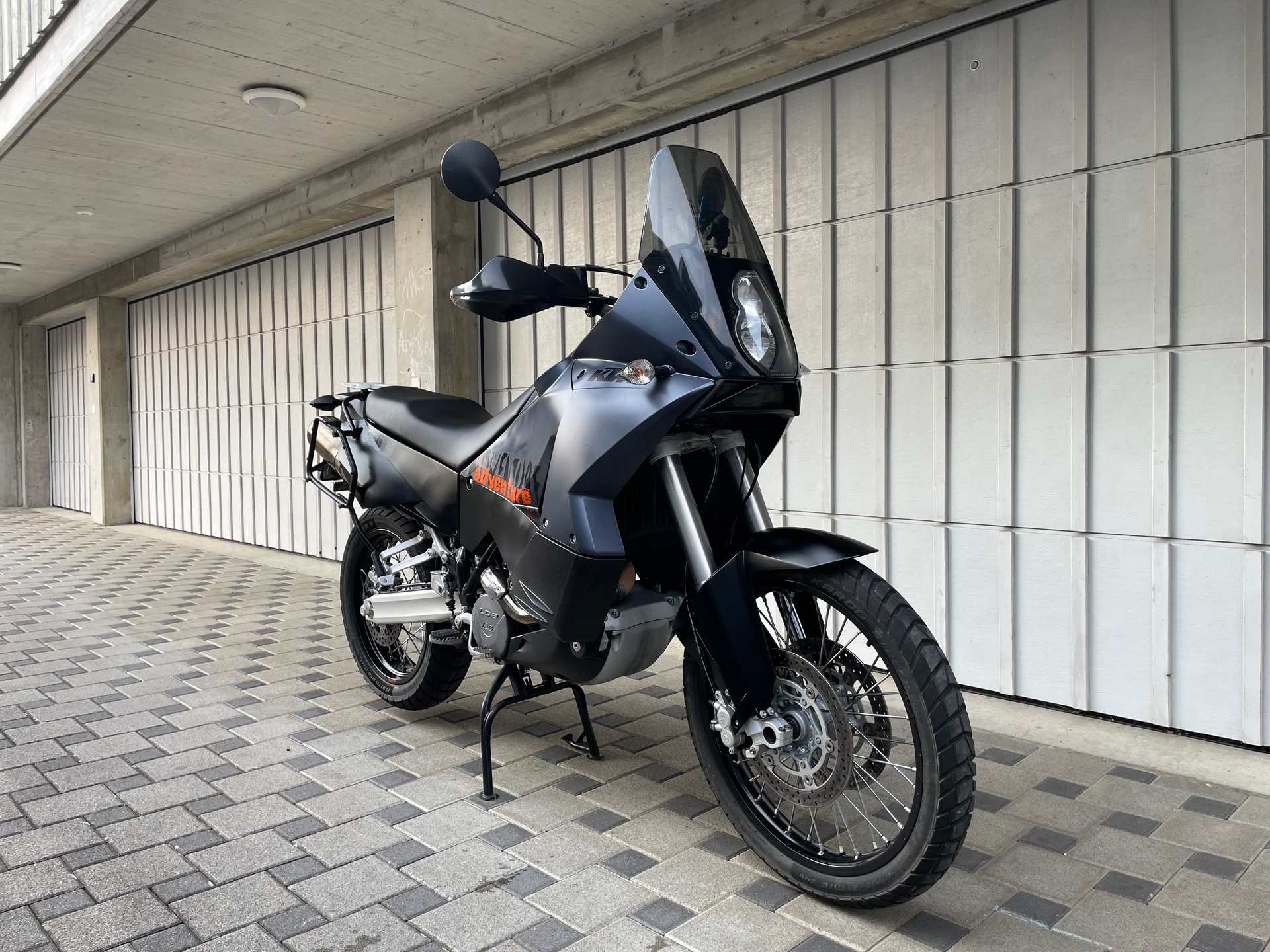 KTM 990 Adventure ABS-image-3