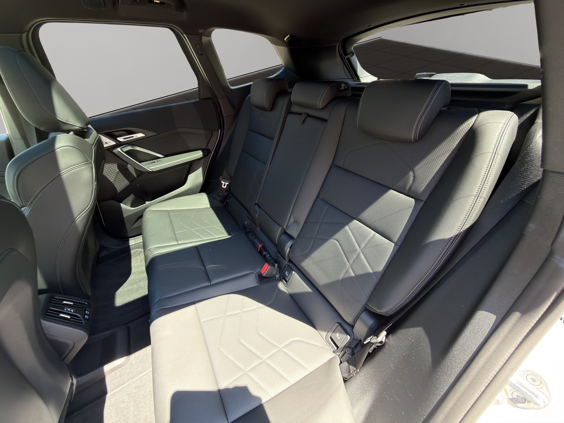 BMW X1 xDrive 30e M Sport-image-17