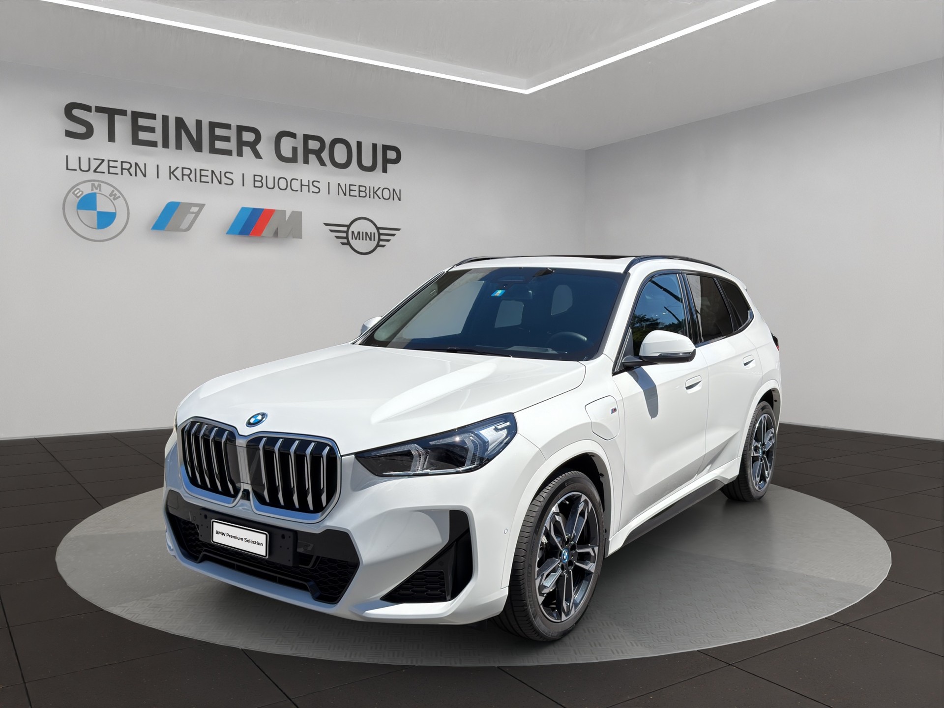 BMW X1 xDrive 30e M Sport-image-0