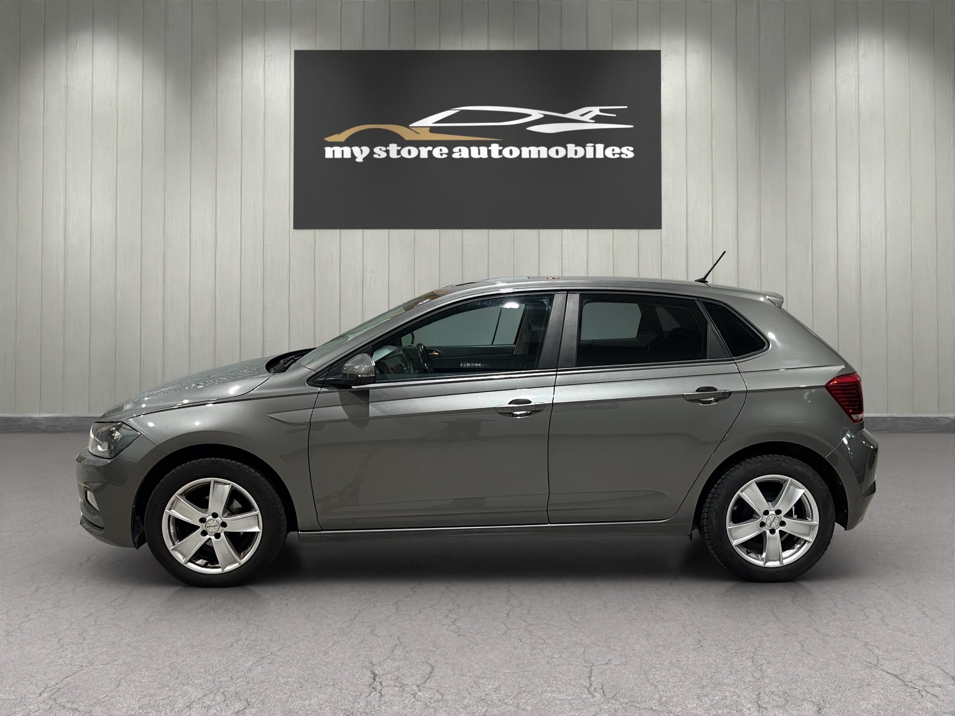 VW Polo 1.0 TSI BMT Trendline-image-4