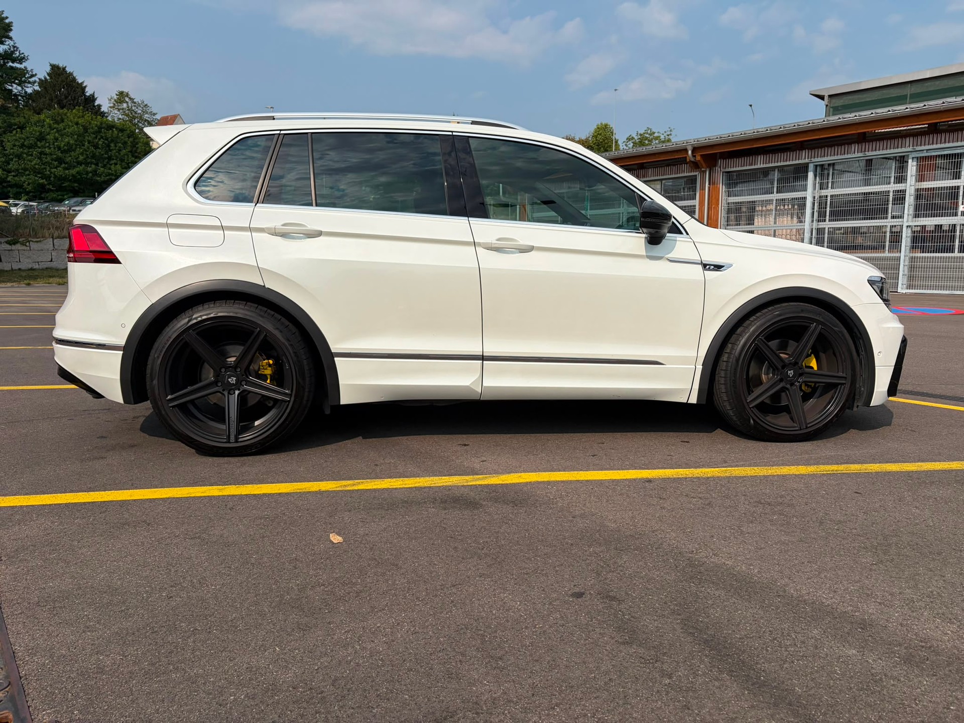 VW Tiguan Allspace 2.0 TDI SCR Comfortline 4MotionDSG-image-8