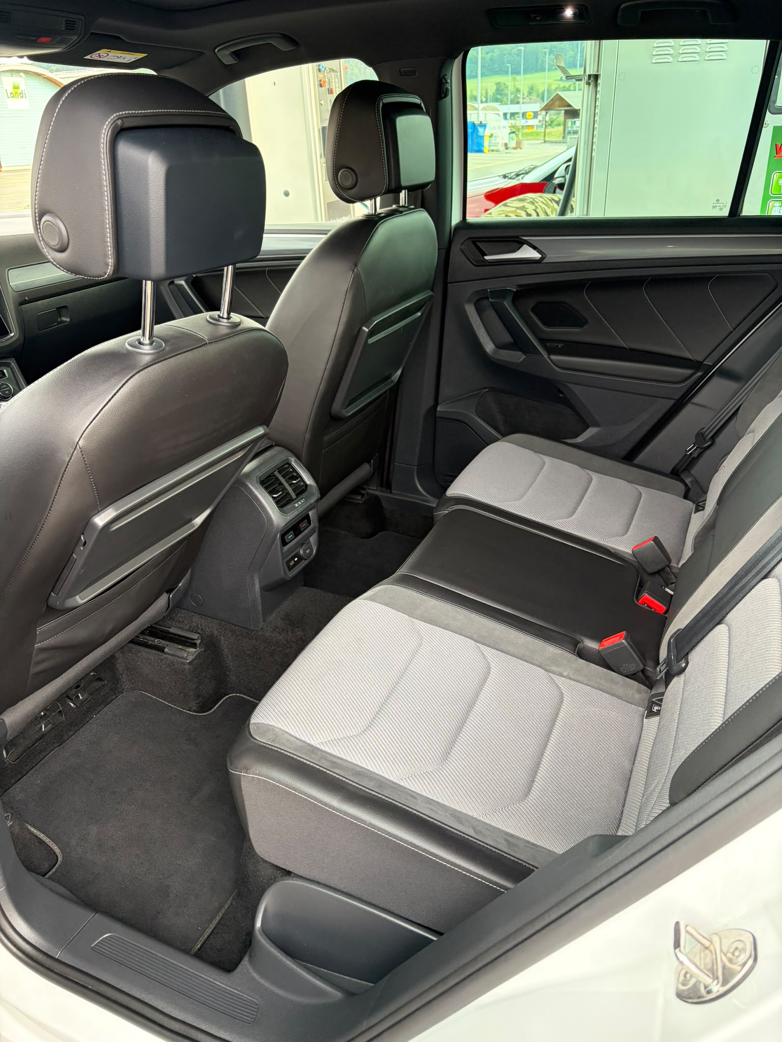 VW Tiguan Allspace 2.0 TDI SCR Comfortline 4MotionDSG-image-7