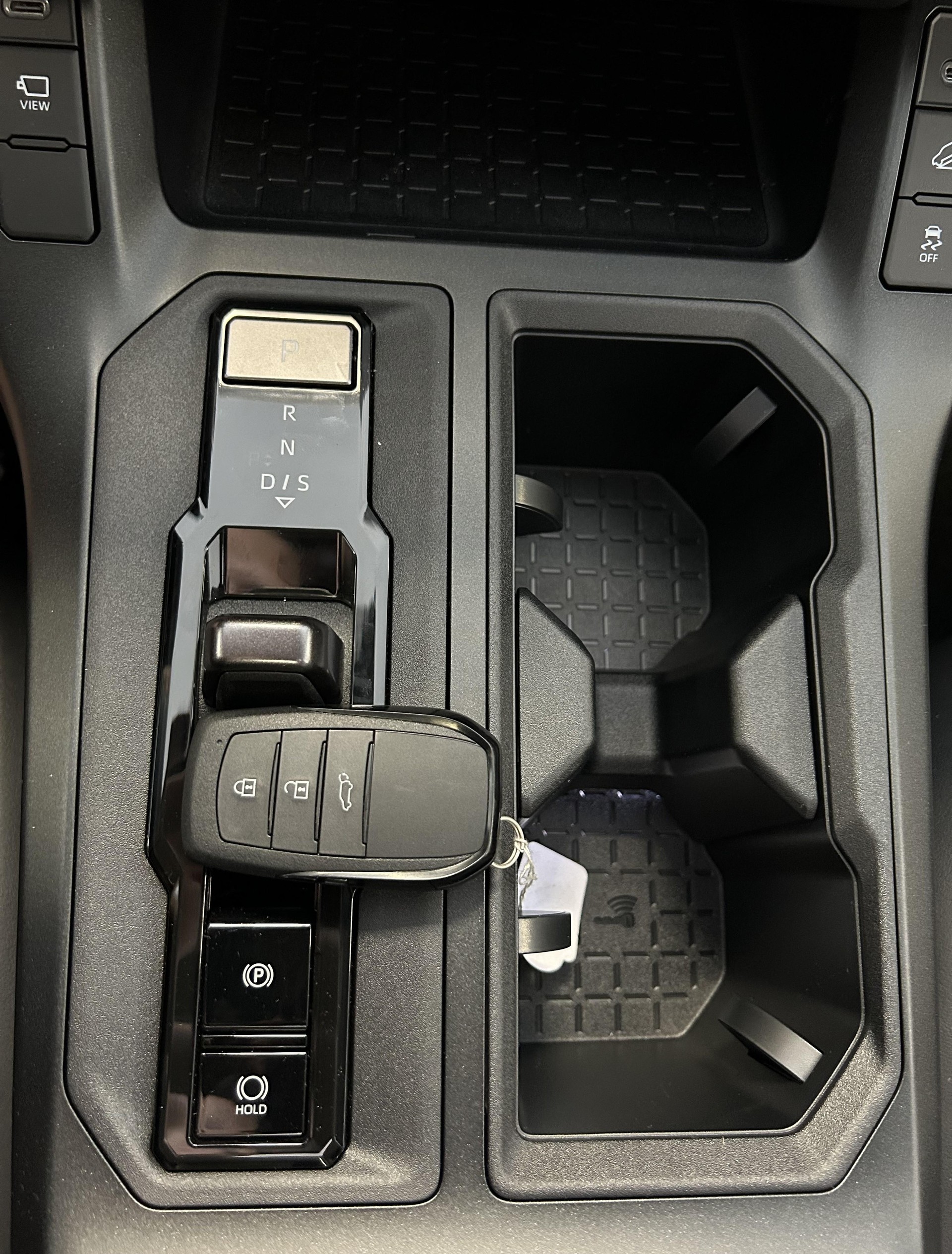 SUZUKI Across 2.5 PHEV Compact Top 4x4-image-17