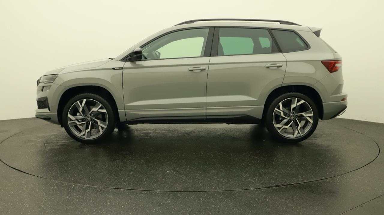 SKODA Karoq 2.0 TSI SportLine 4x4 DSG-image-1