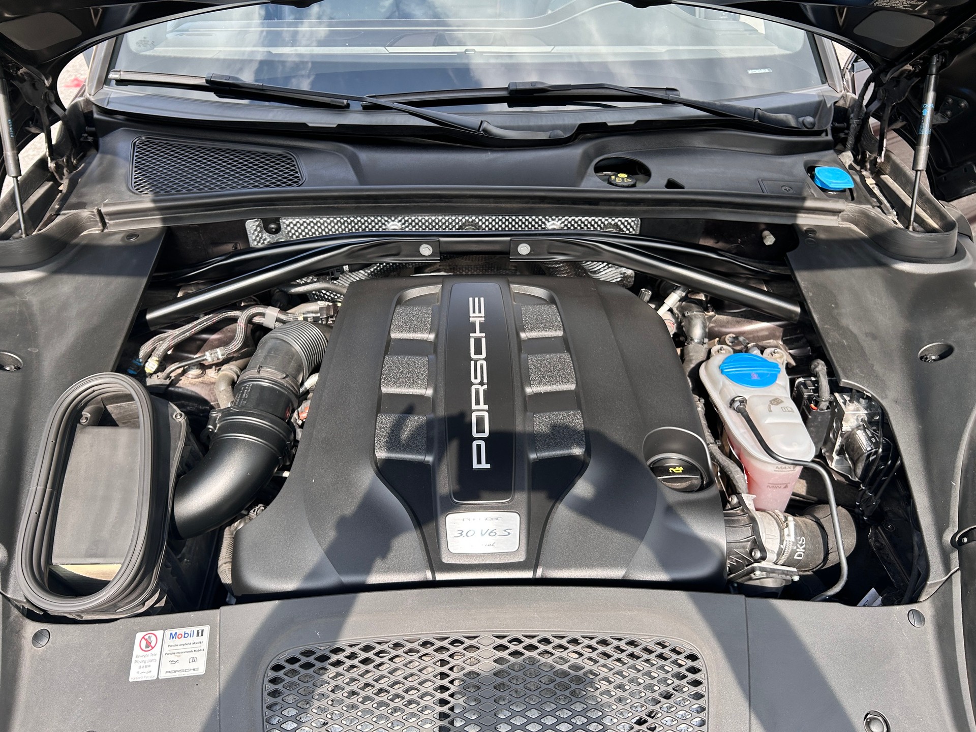 PORSCHE S-image-15