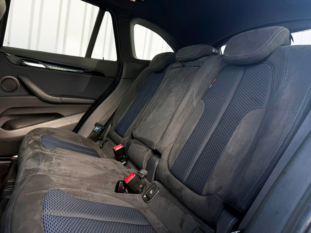 BMW X1 xDrive 20d M Sport Steptronic-image-11