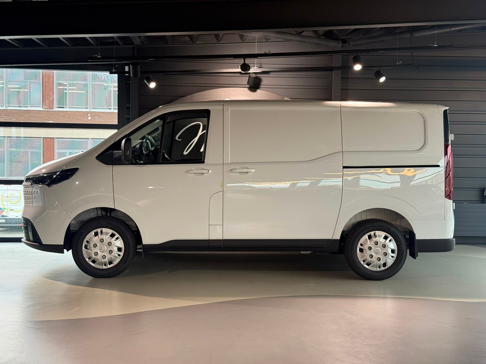 MAXUS Deliver 7 2.0D L1-image-3