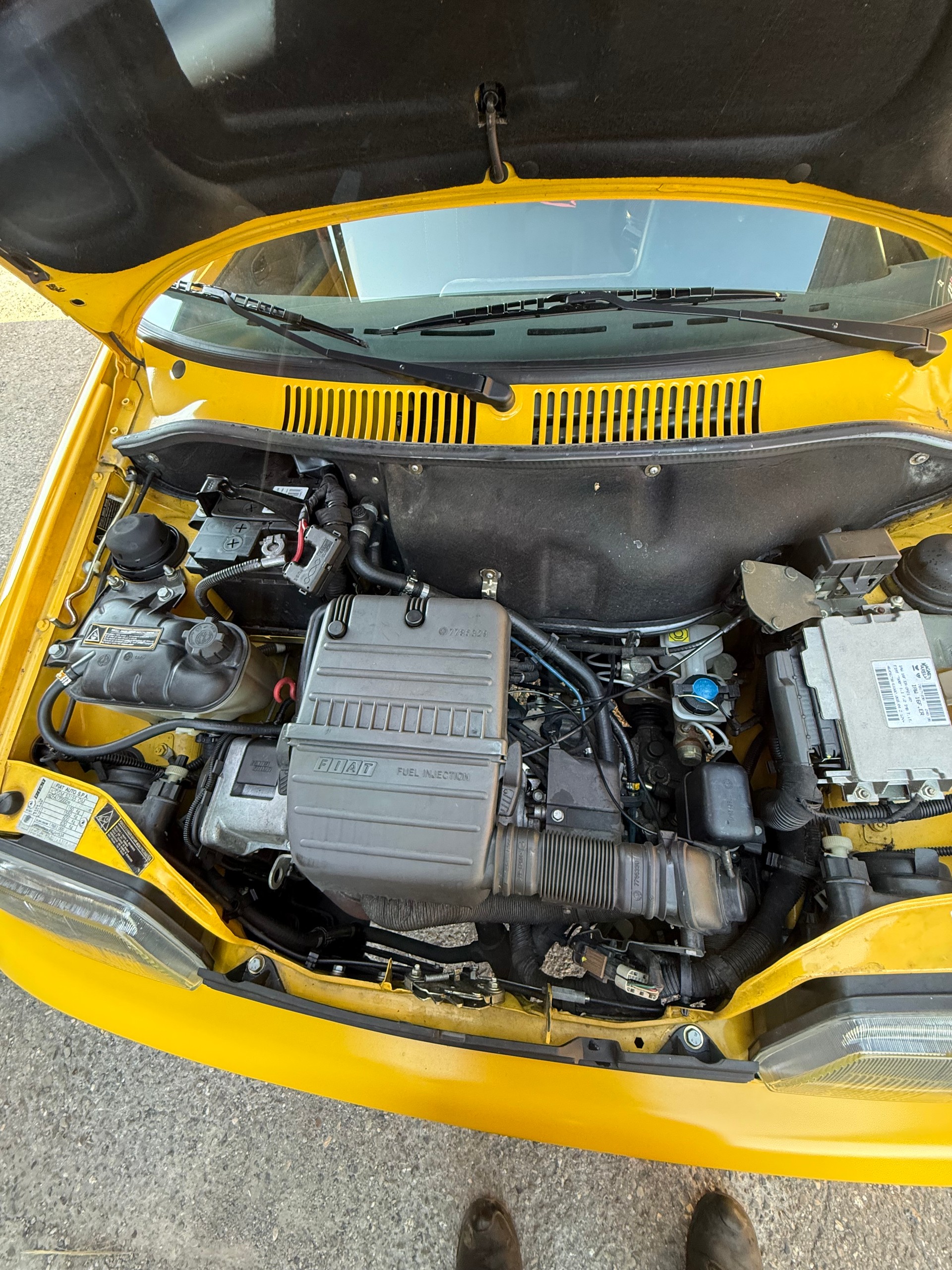 FIAT Cinquecento Sporting-image-13