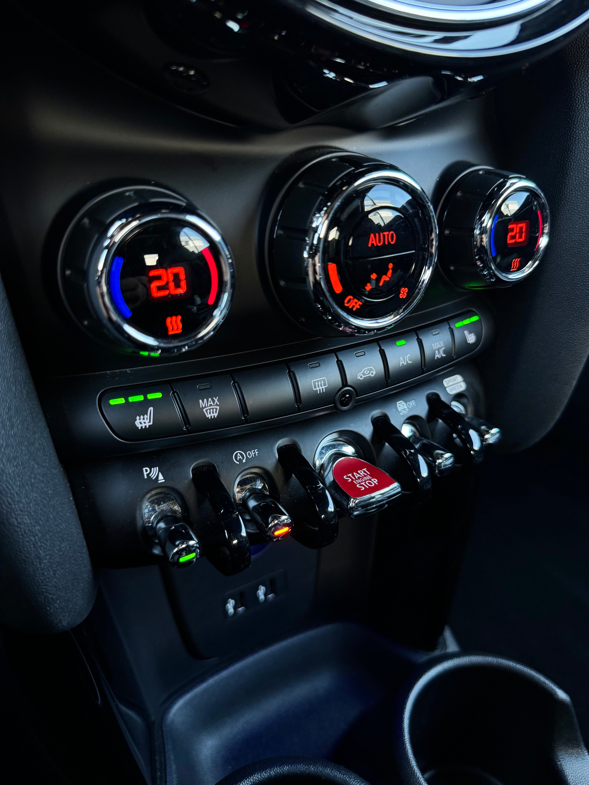 MINI Cooper Cabriolet / ab MFK 12.2025-image-20