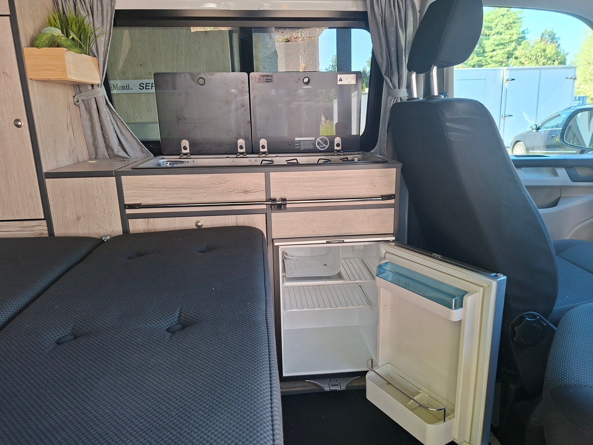 VW T6 2.0 TDI MareMonti COMFORT Camper 5Sitze-image-15