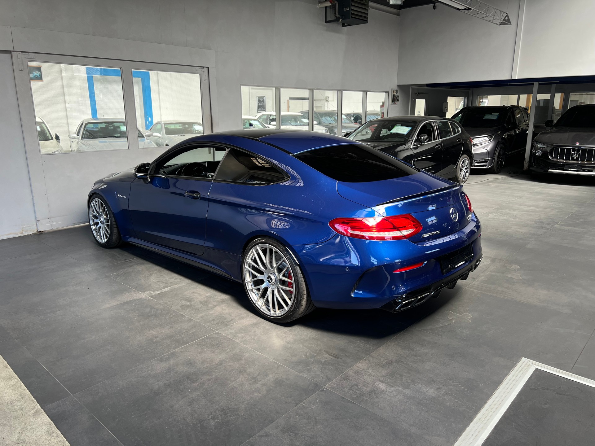 MERCEDES-BENZ C 63 S AMG Speedshift-image-1