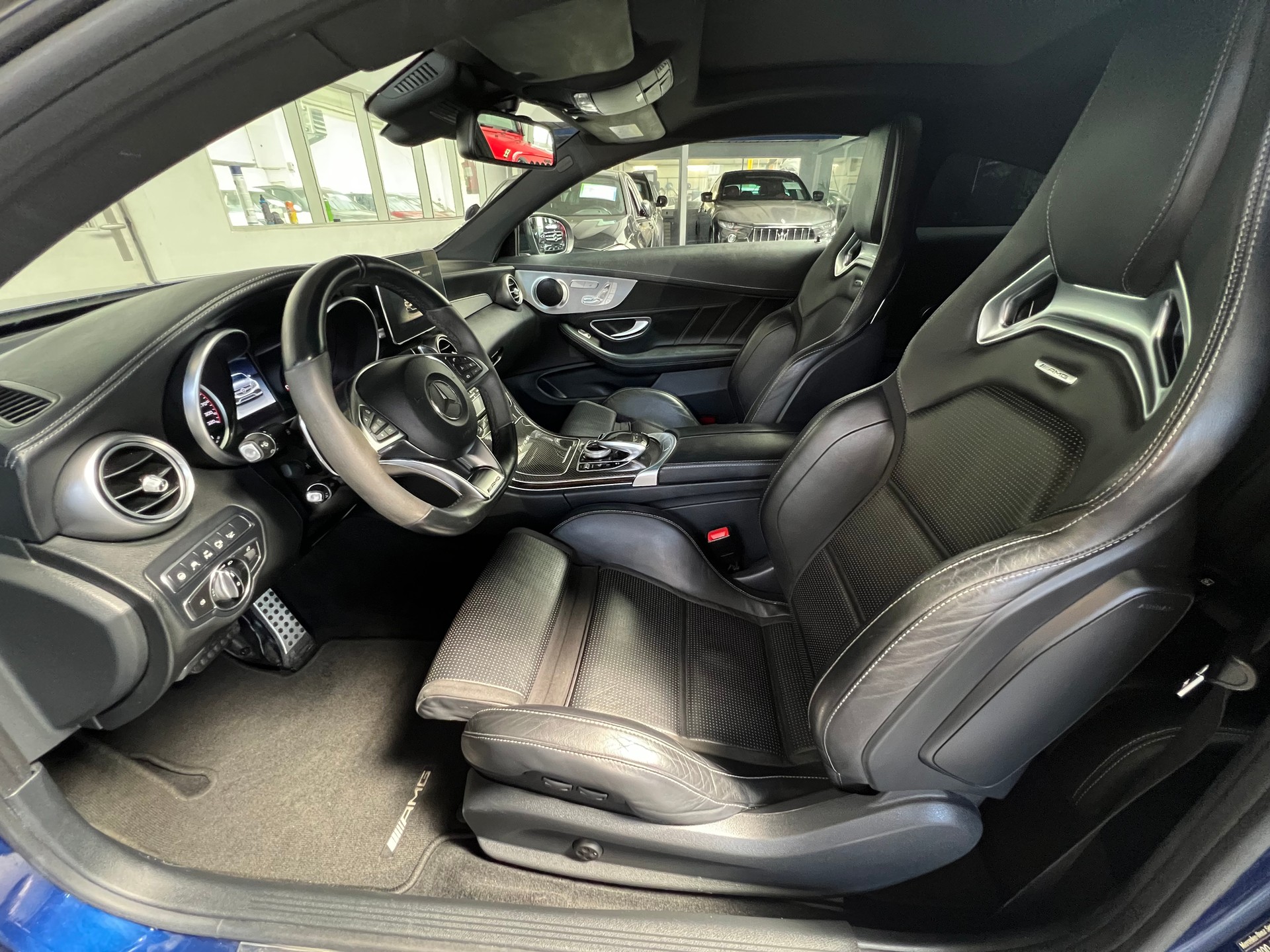 MERCEDES-BENZ C 63 S AMG Speedshift-image-8