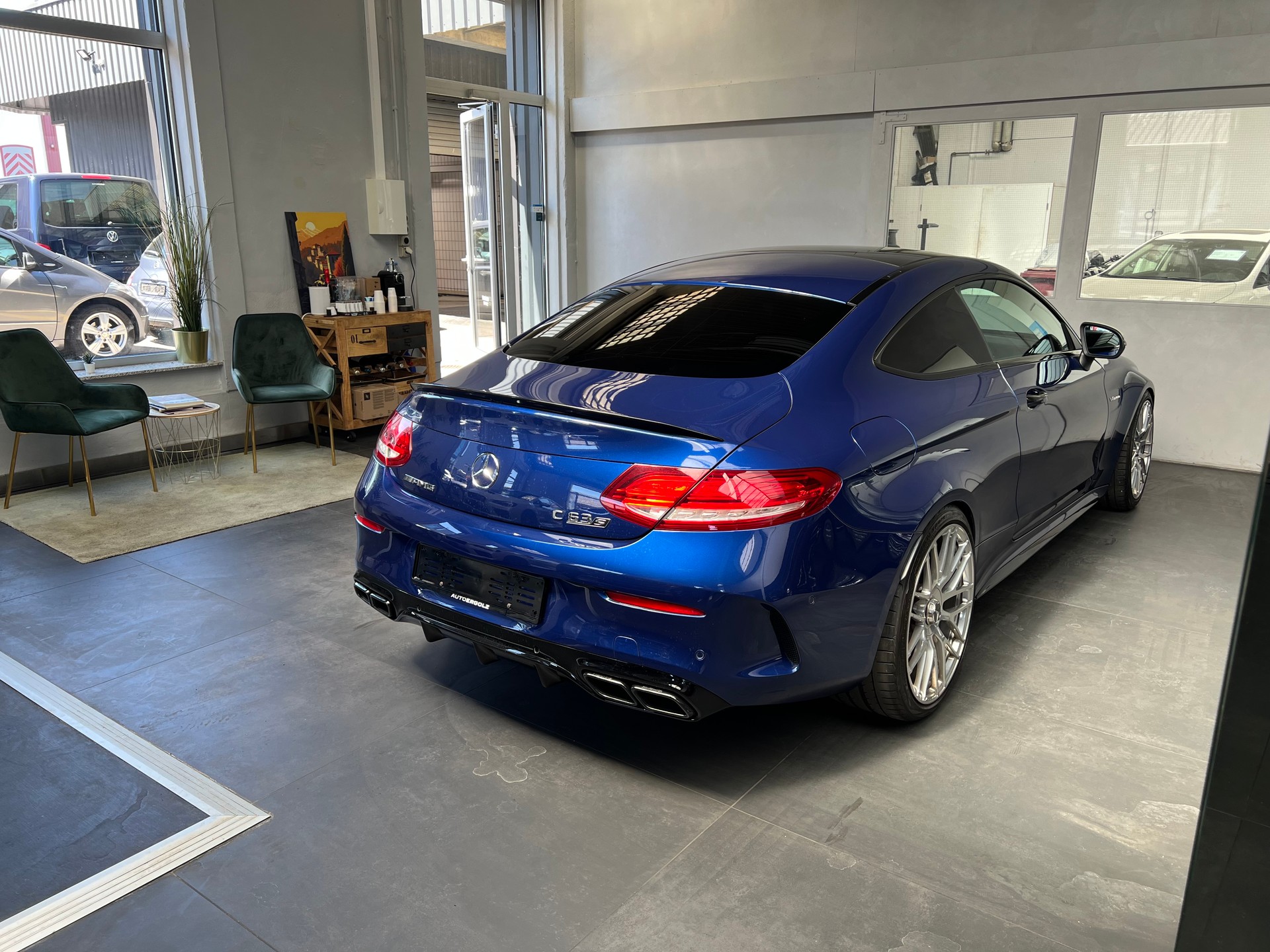 MERCEDES-BENZ C 63 S AMG Speedshift-image-4