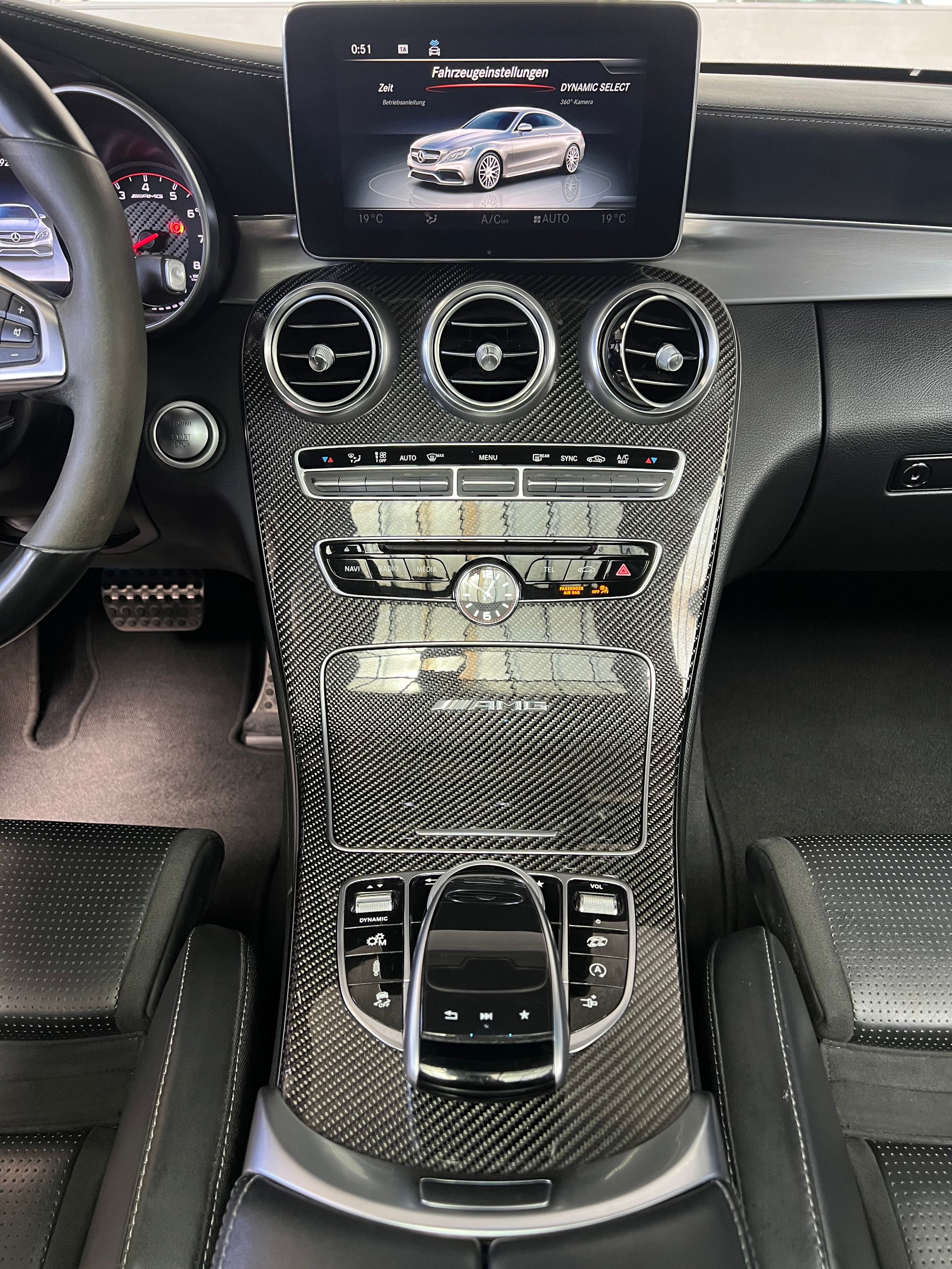 MERCEDES-BENZ C 63 S AMG Speedshift-image-6