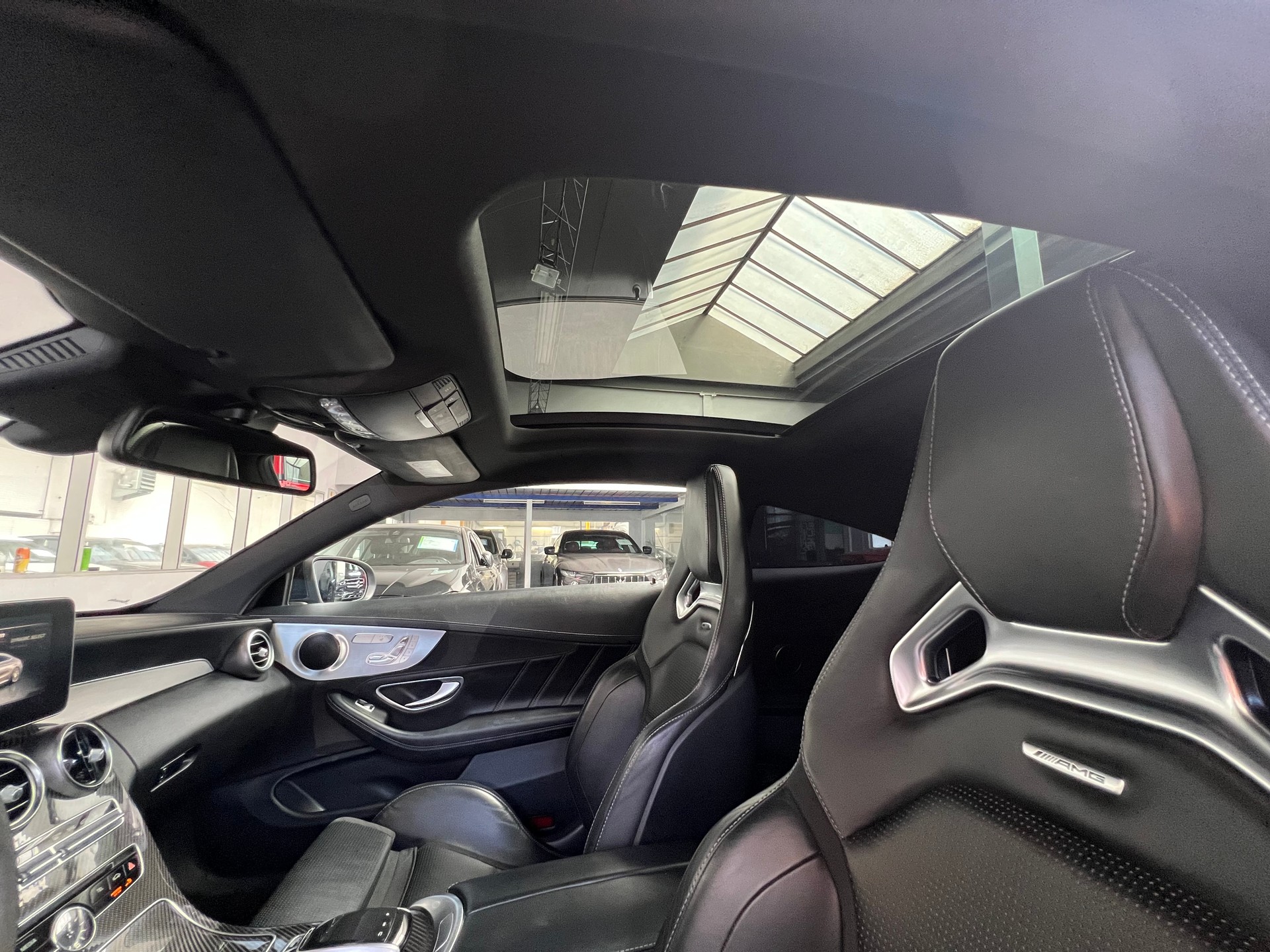 MERCEDES-BENZ C 63 S AMG Speedshift-image-9