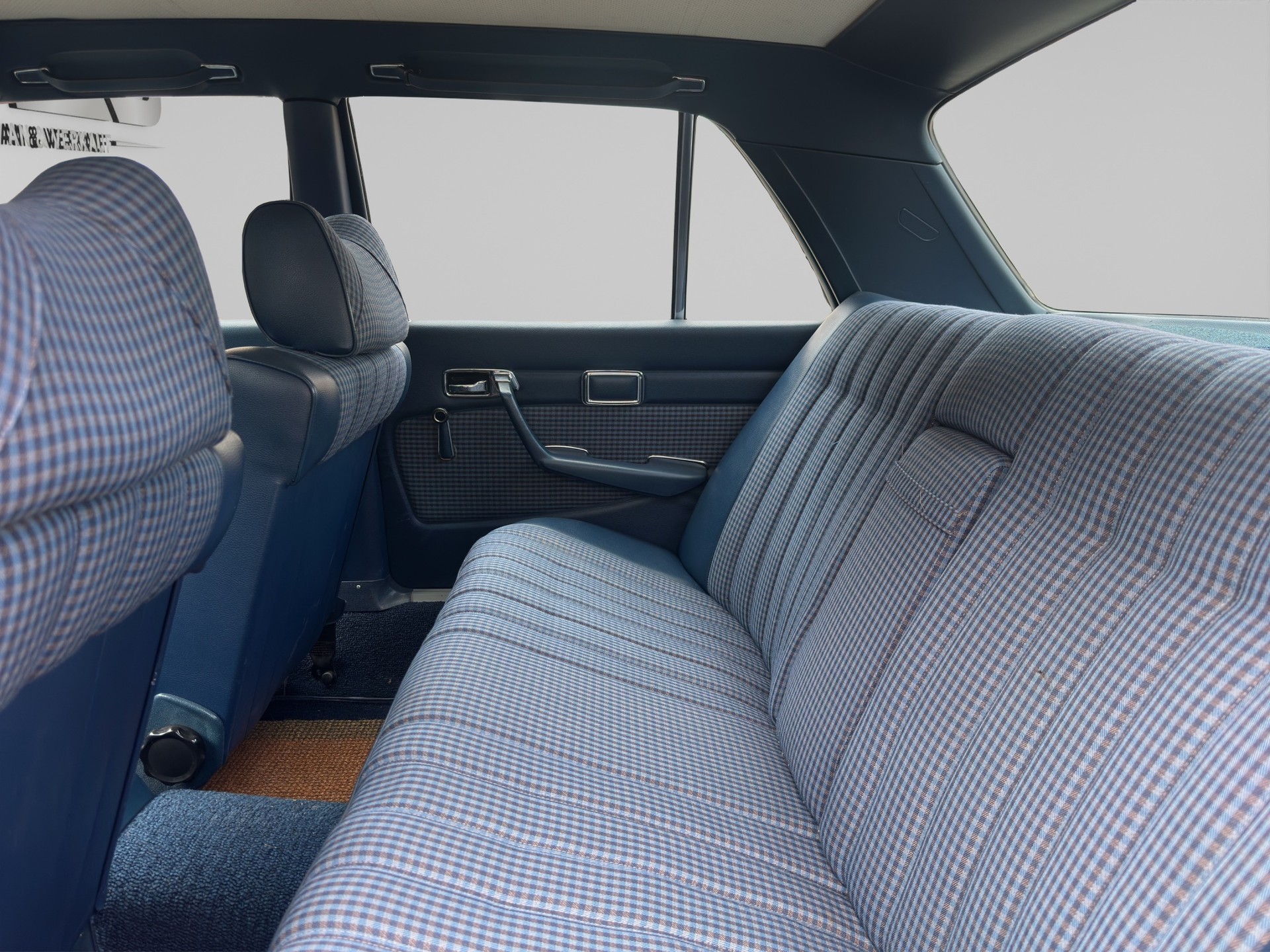 MERCEDES-BENZ 280 SE Automatic-image-11