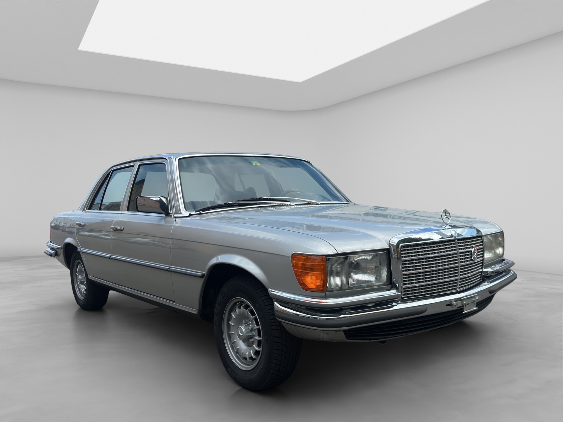 MERCEDES-BENZ 280 SE Automatic-image-7