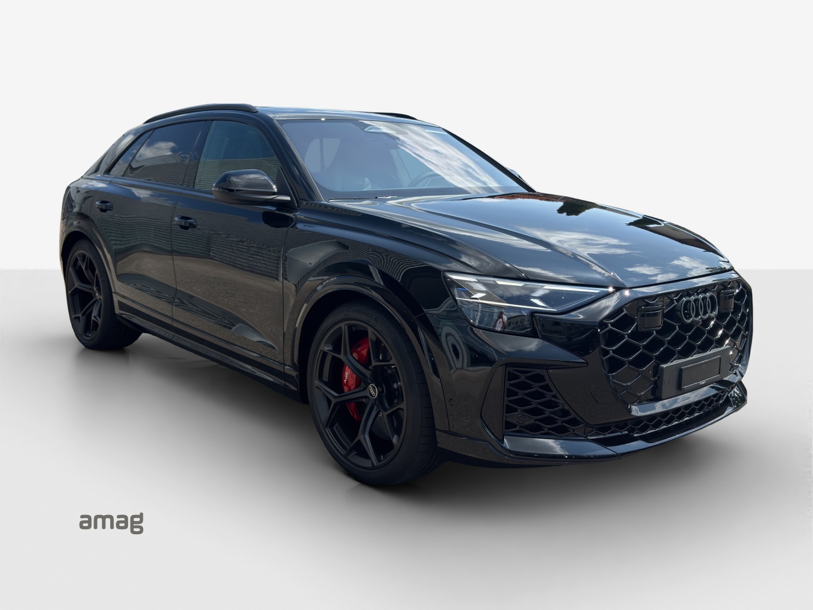 AUDI RSQ8 performance quattro-image-5