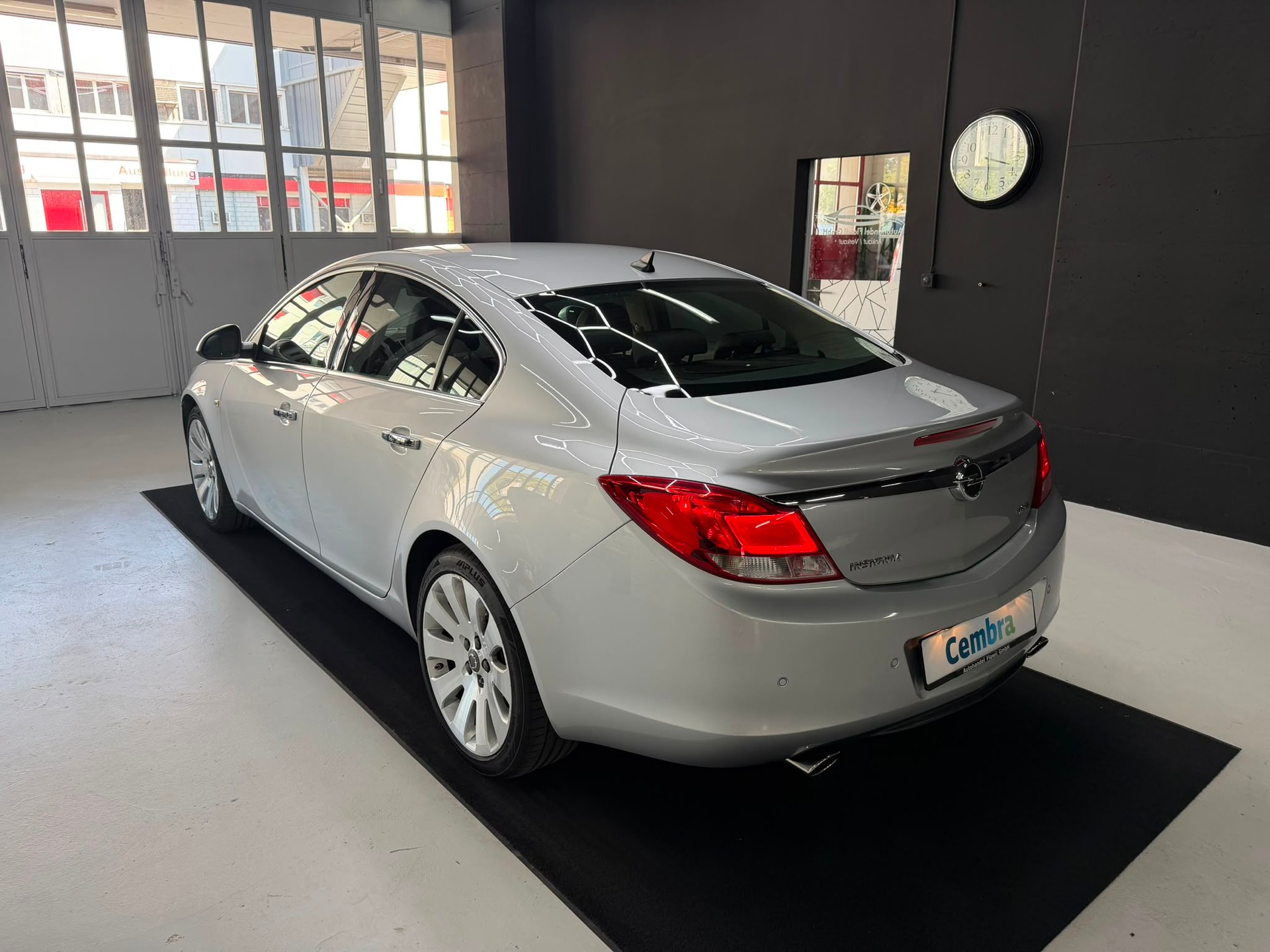 OPEL Insignia 2.8 Turbo Cosmo 4WD Automatic-image-11