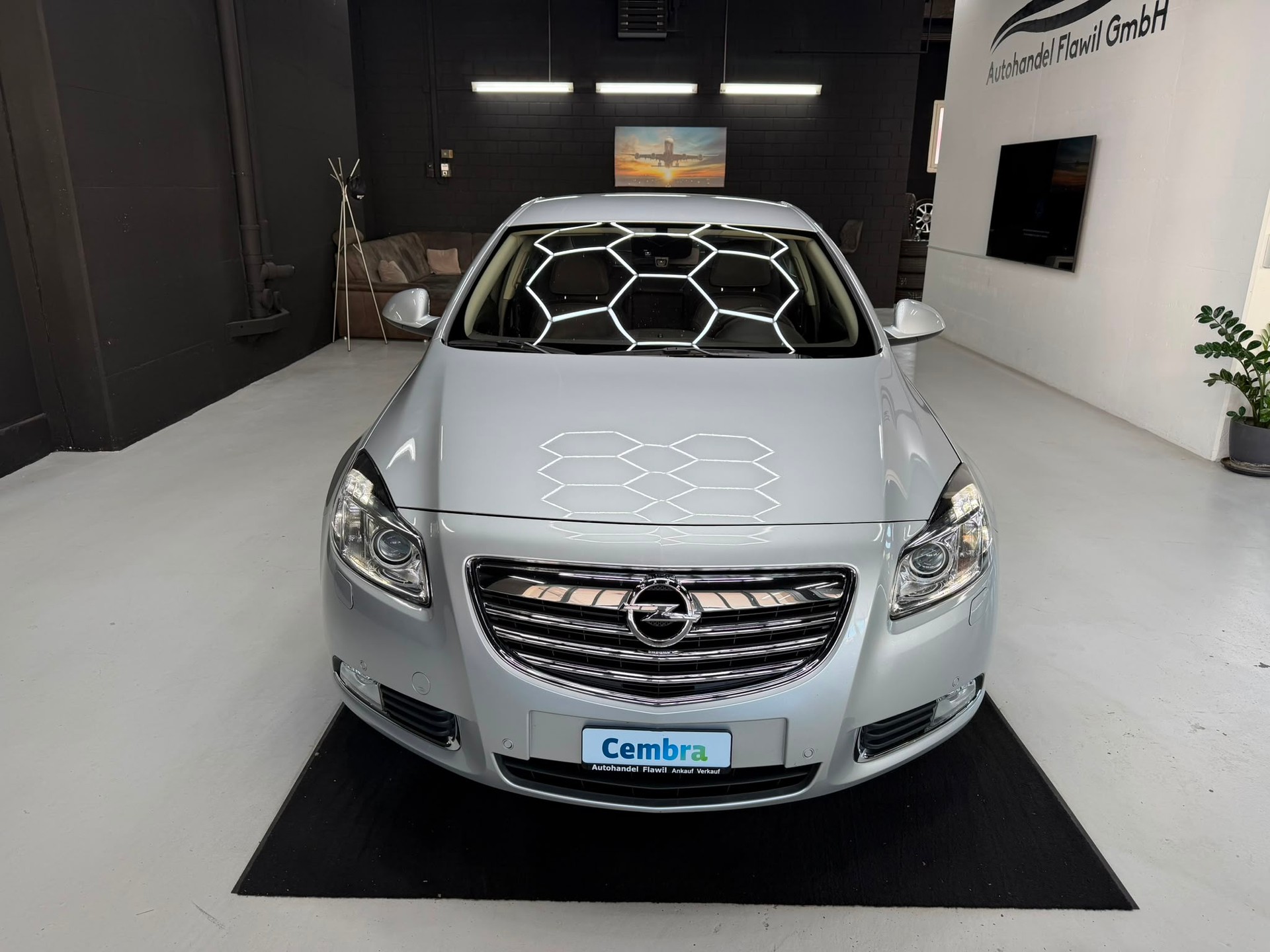 OPEL Insignia 2.8 Turbo Cosmo 4WD Automatic-image-1