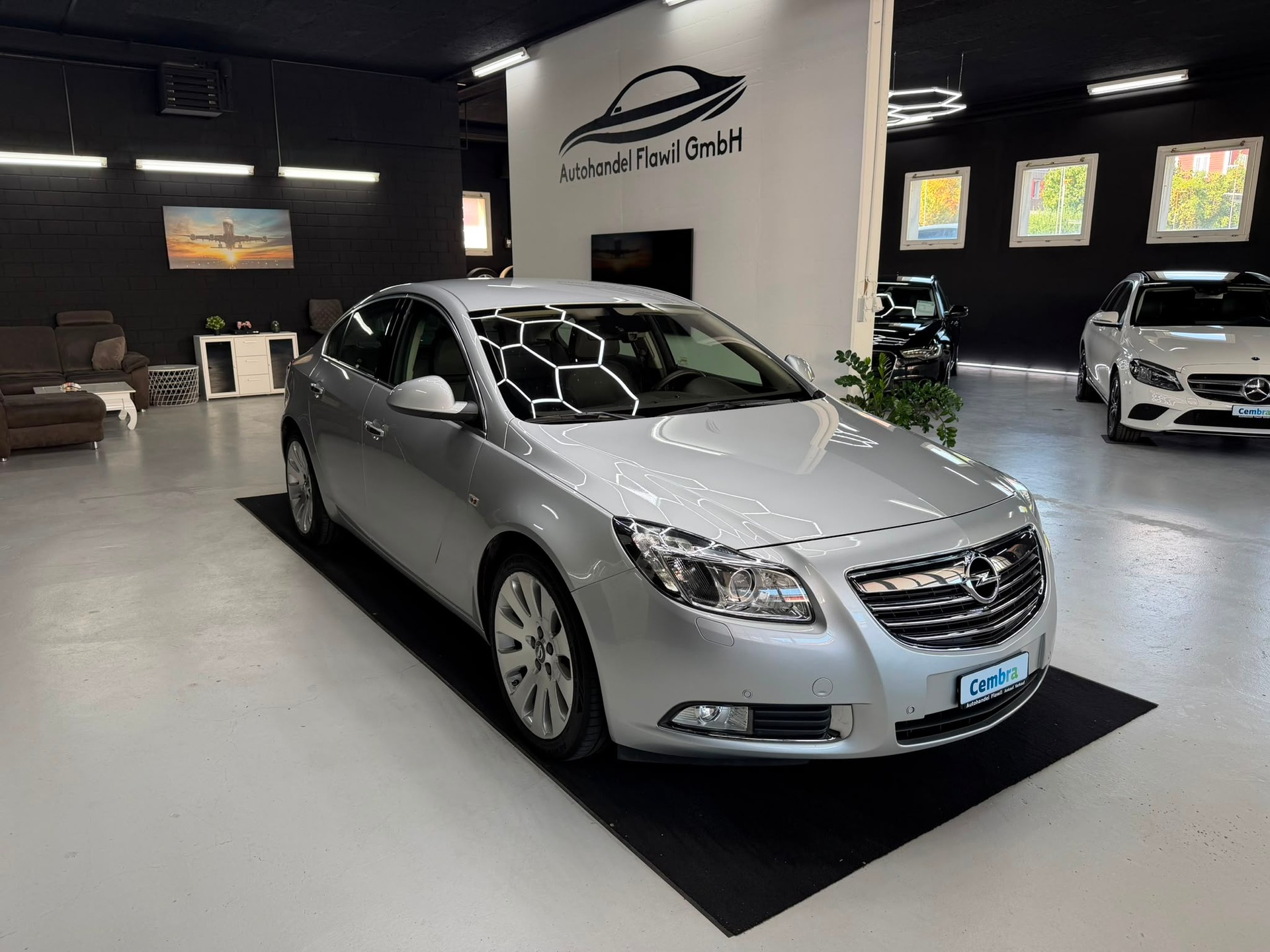 OPEL Insignia 2.8 Turbo Cosmo 4WD Automatic-image-0