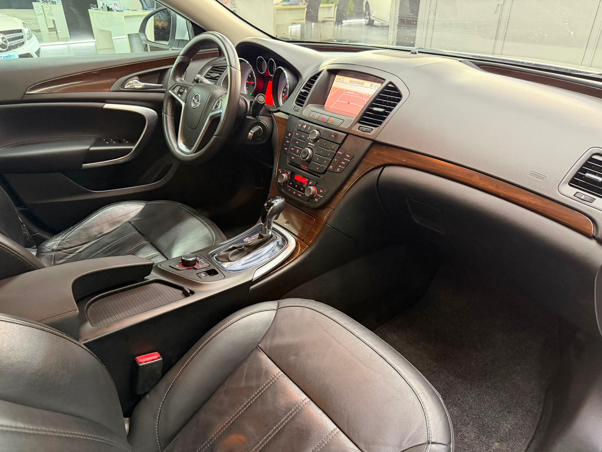 OPEL Insignia 2.8 Turbo Cosmo 4WD Automatic-image-5
