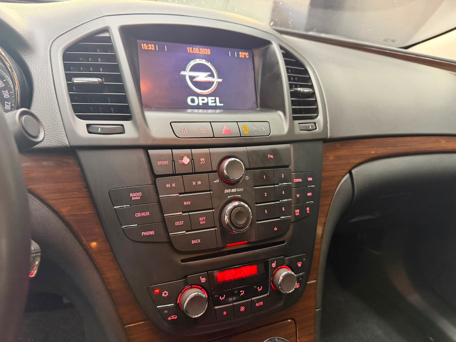 OPEL Insignia 2.8 Turbo Cosmo 4WD Automatic-image-7