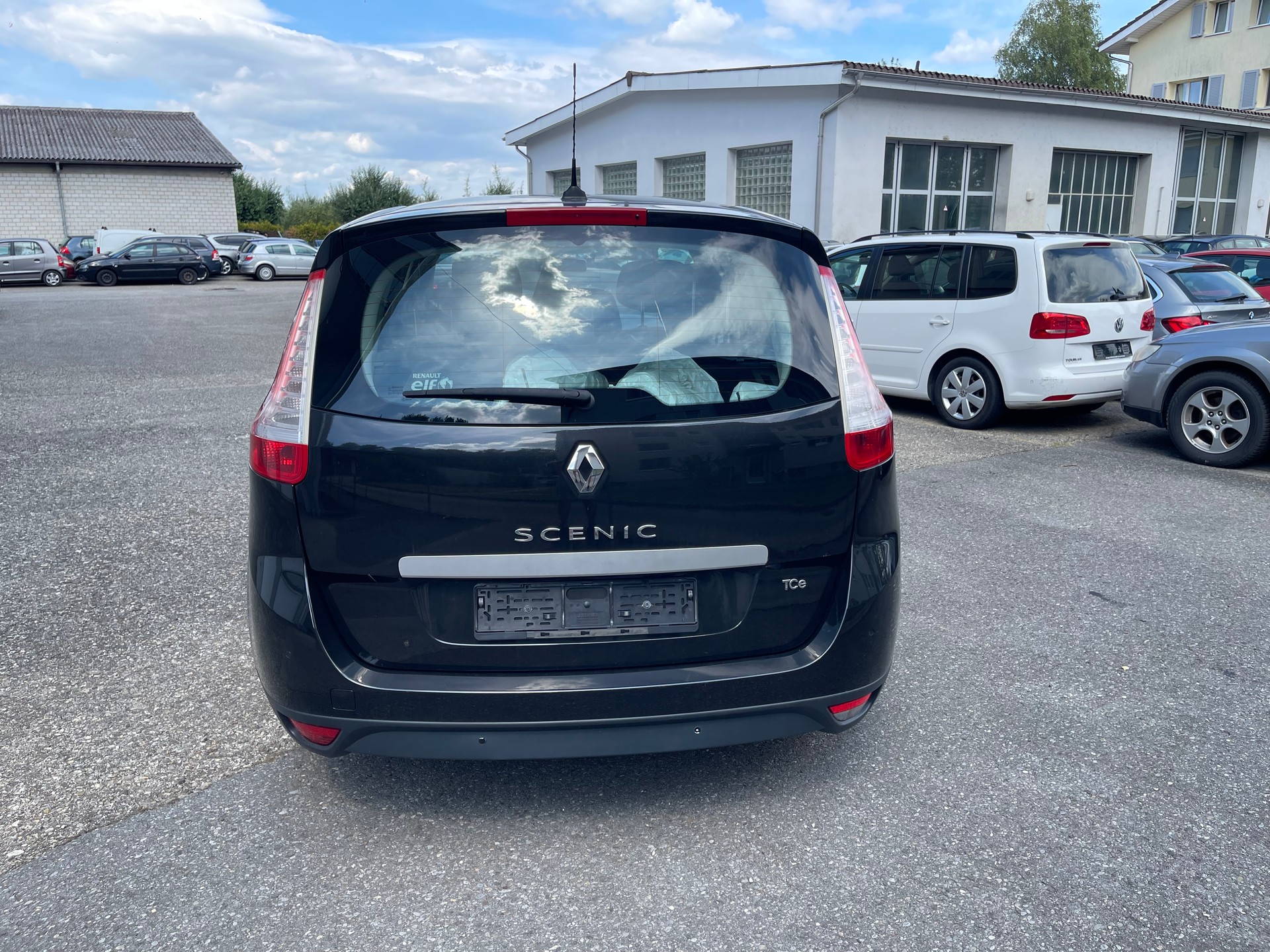 RENAULT Grand Scénic 1.4 16V Turbo Expression-image-3